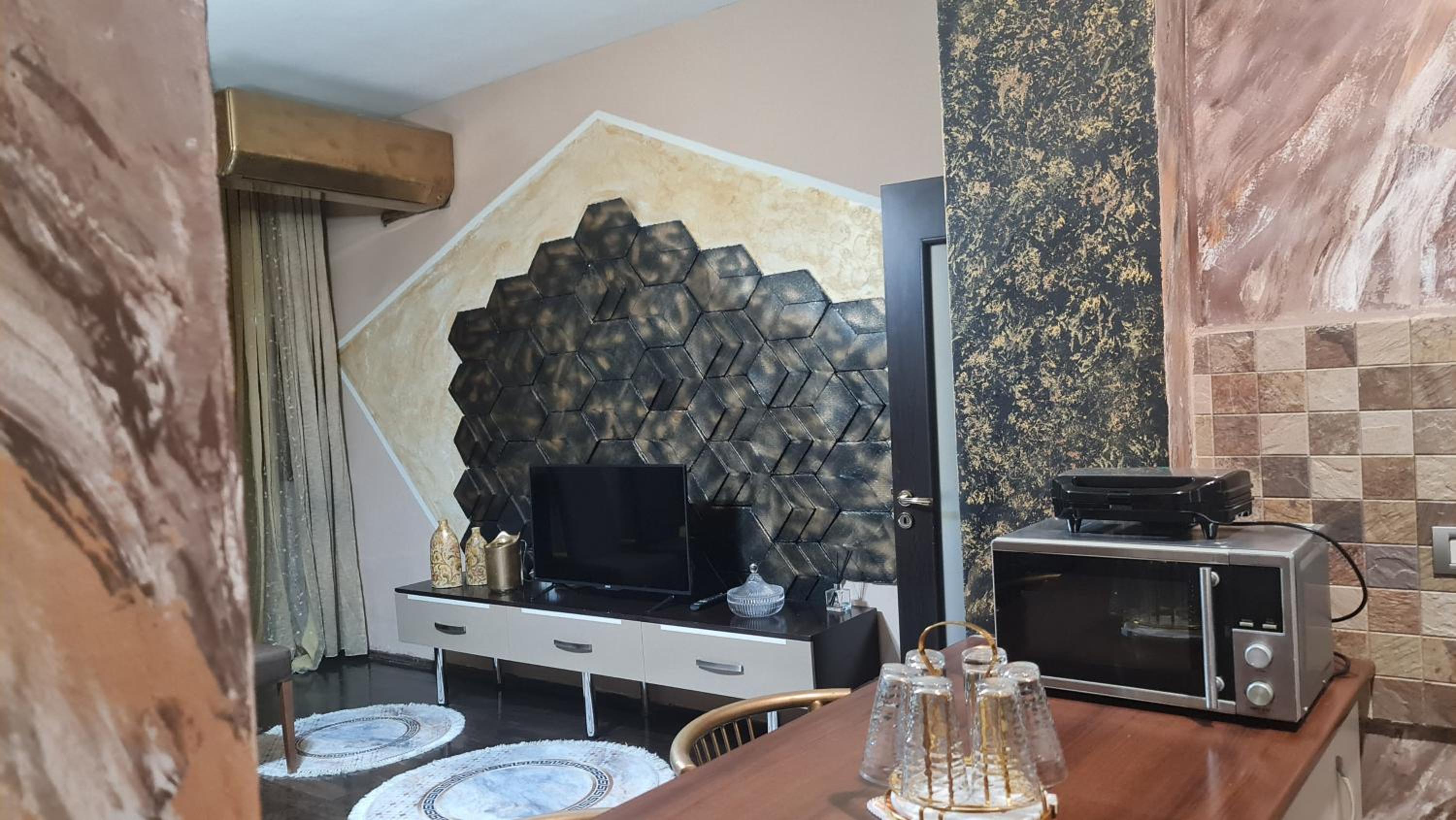 Top Shkodra location
