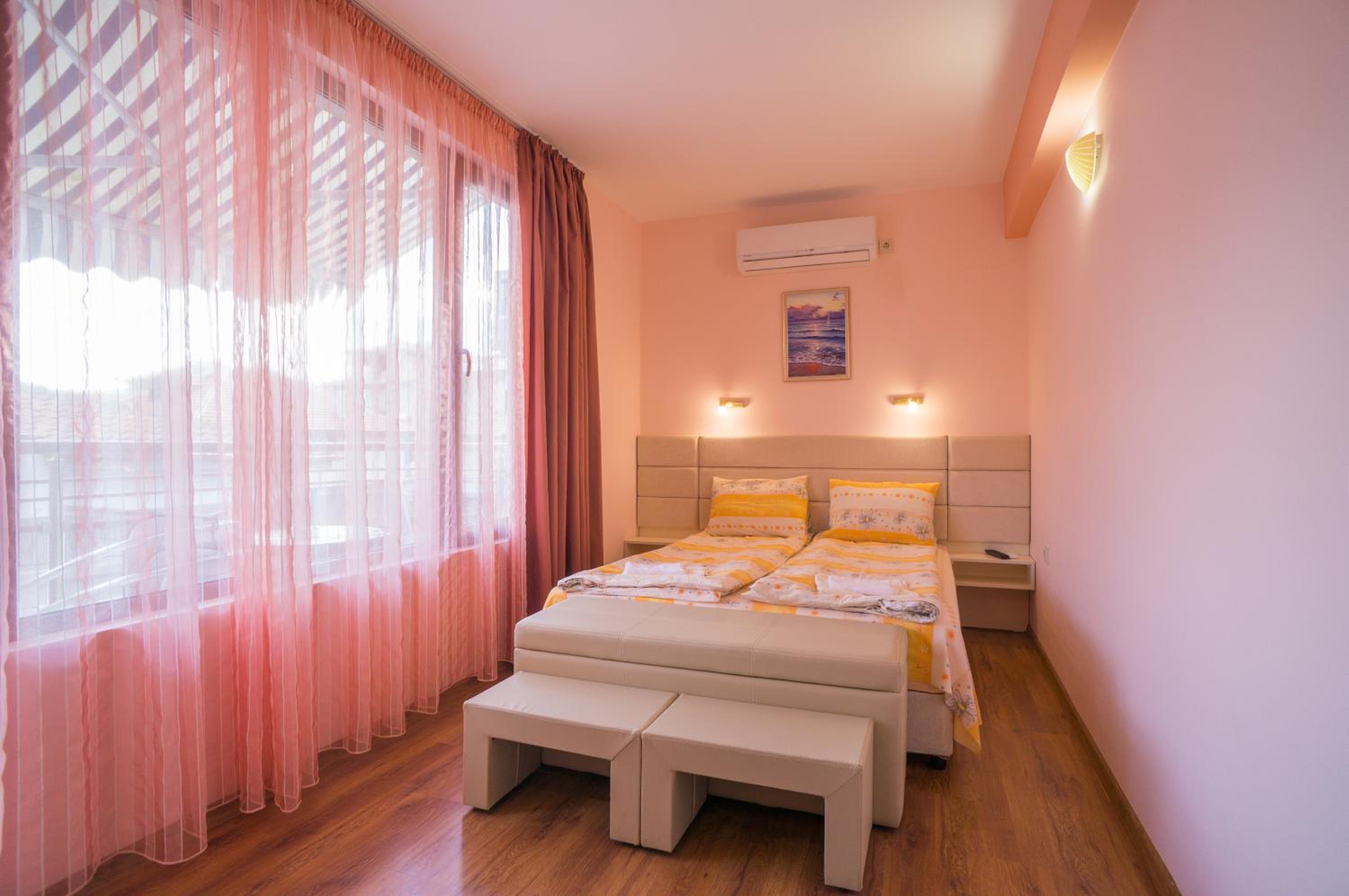 Guest House Karamihalevi