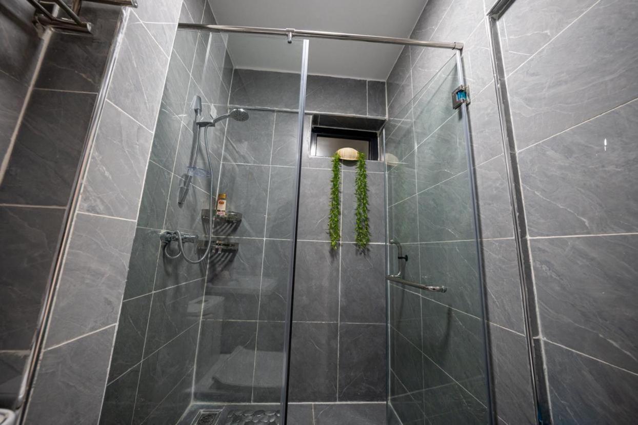Serviced Apartment, Smart Homes Wood Avenue, Kilimani