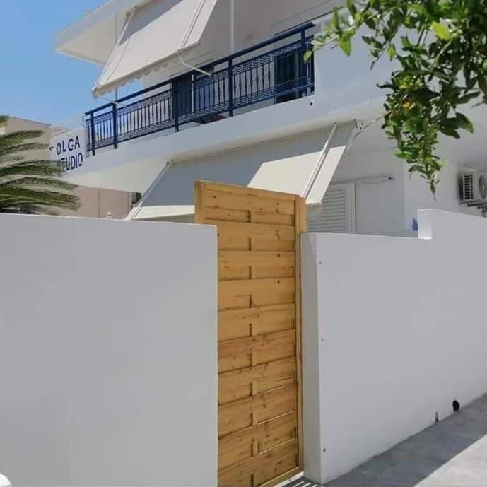 Olga Studios Apartment