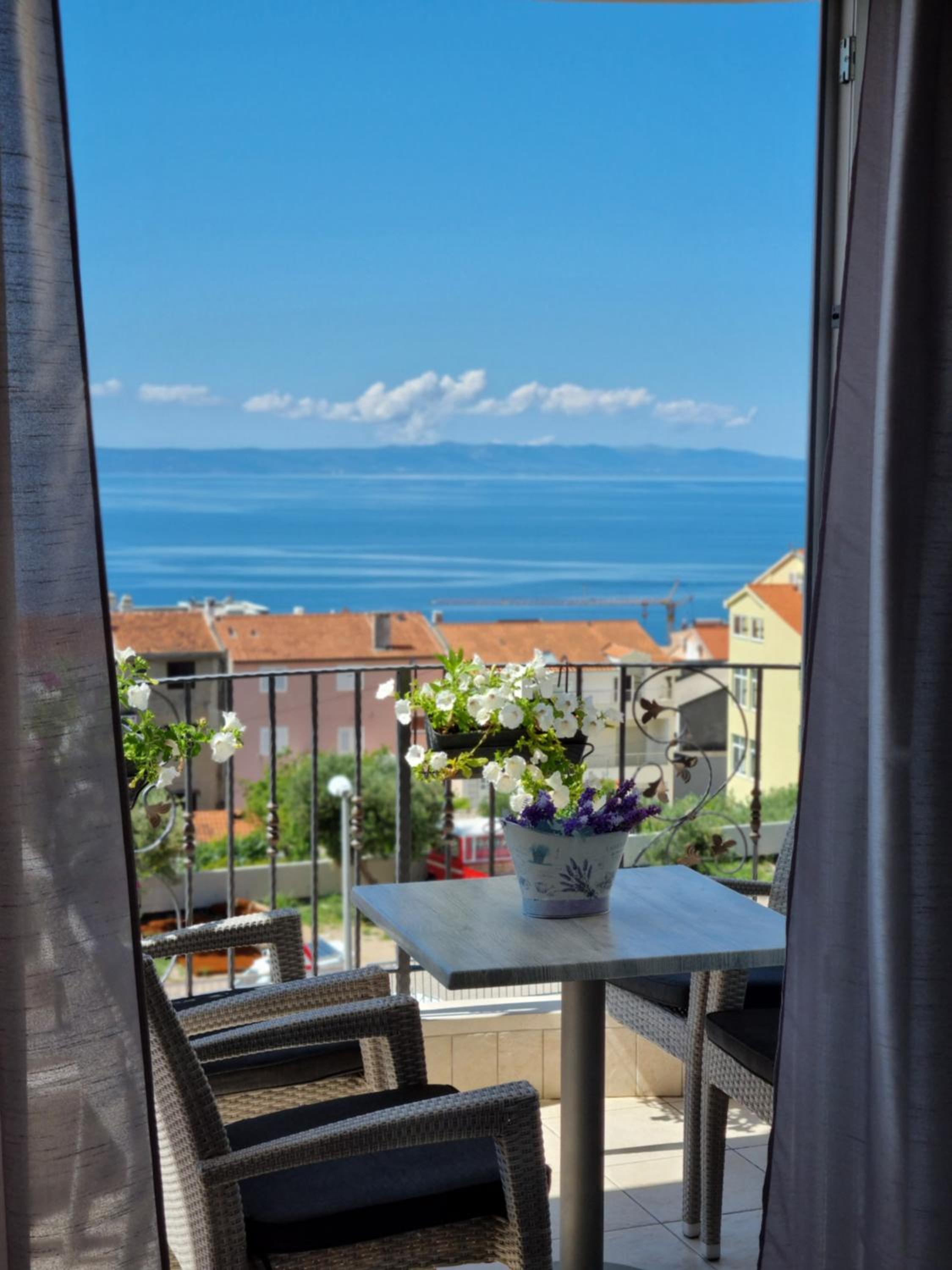 Apartments Tomaš view 2