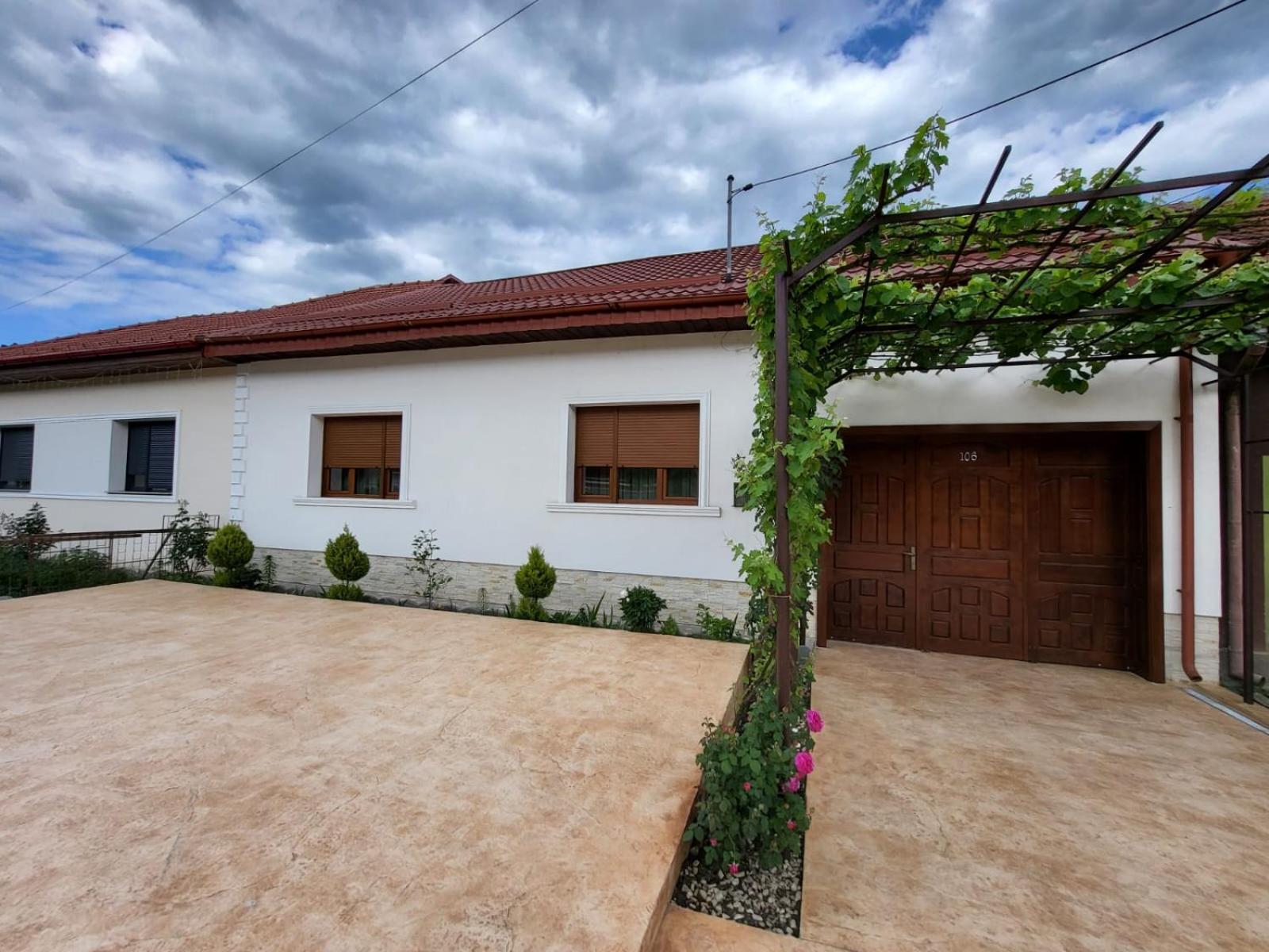 CASA DIN SAT view 2