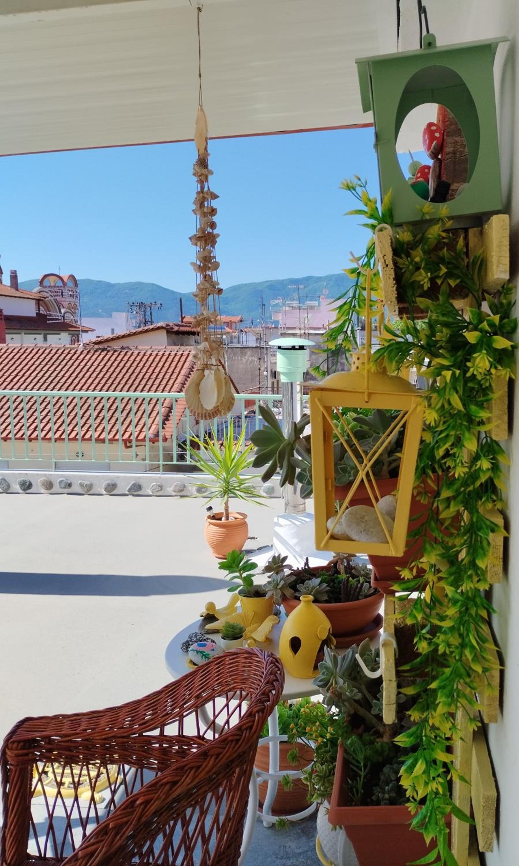 Suzy's Nest Room view 3