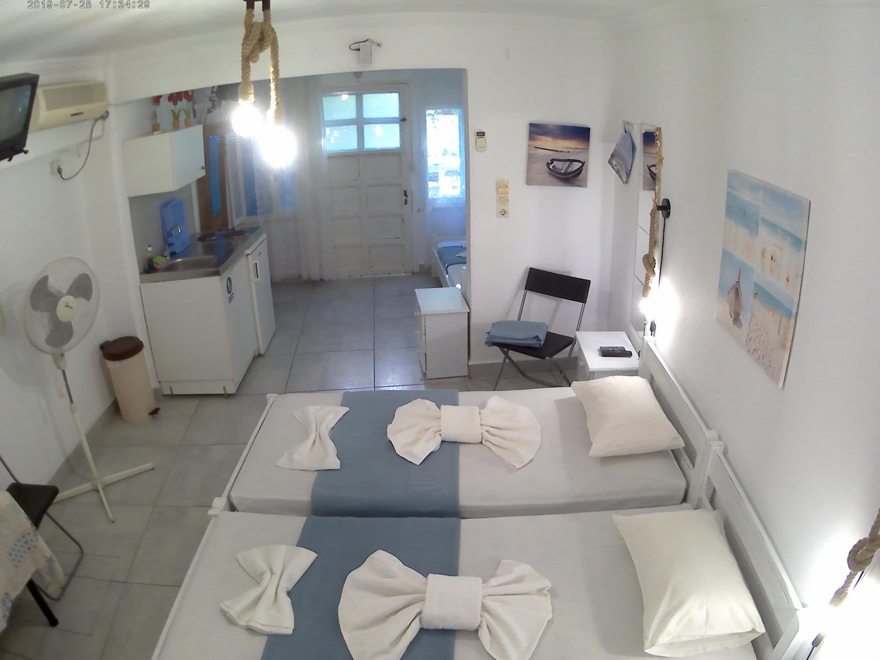 Photo 34