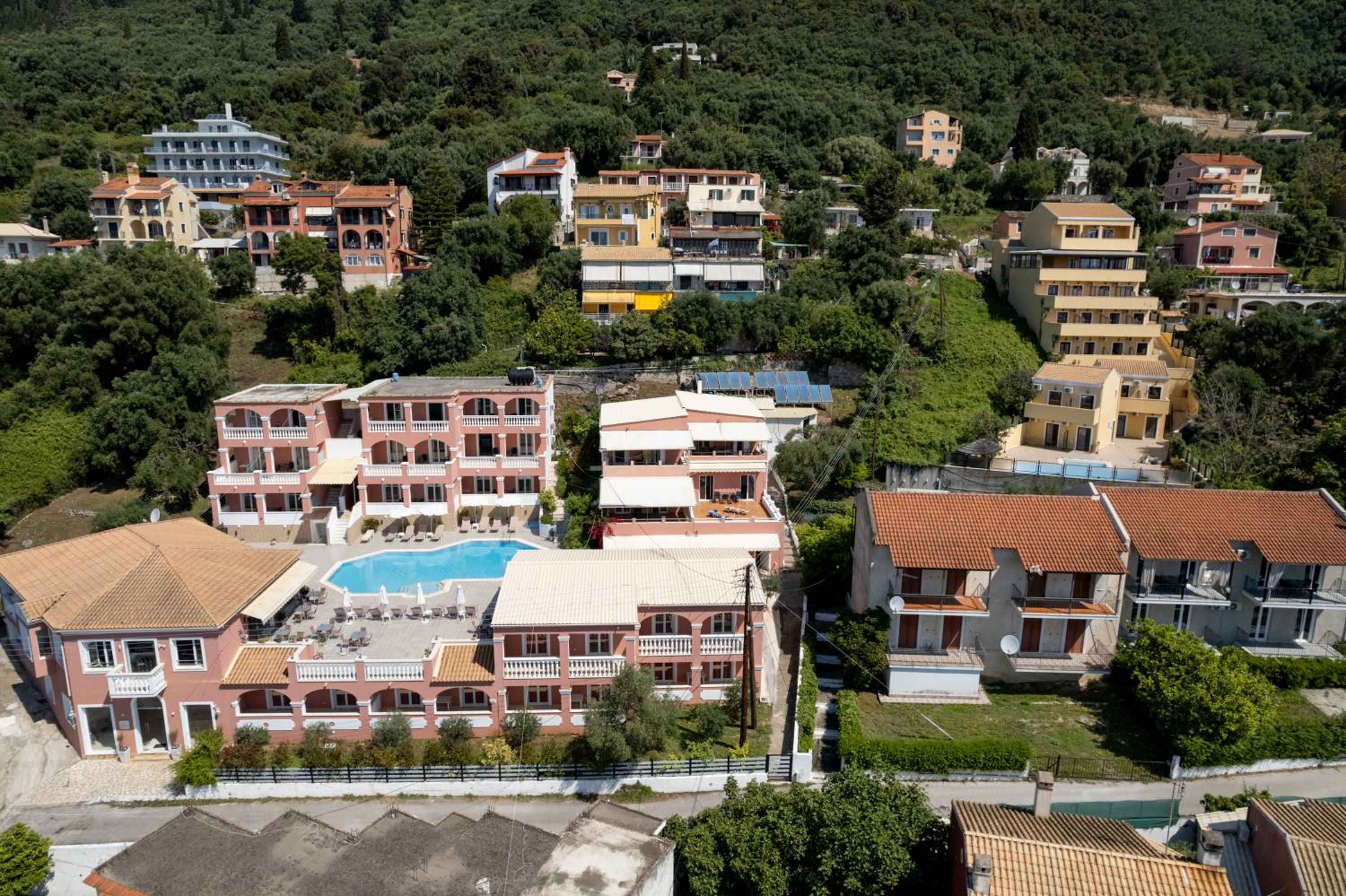 Paradiso Aparthotel