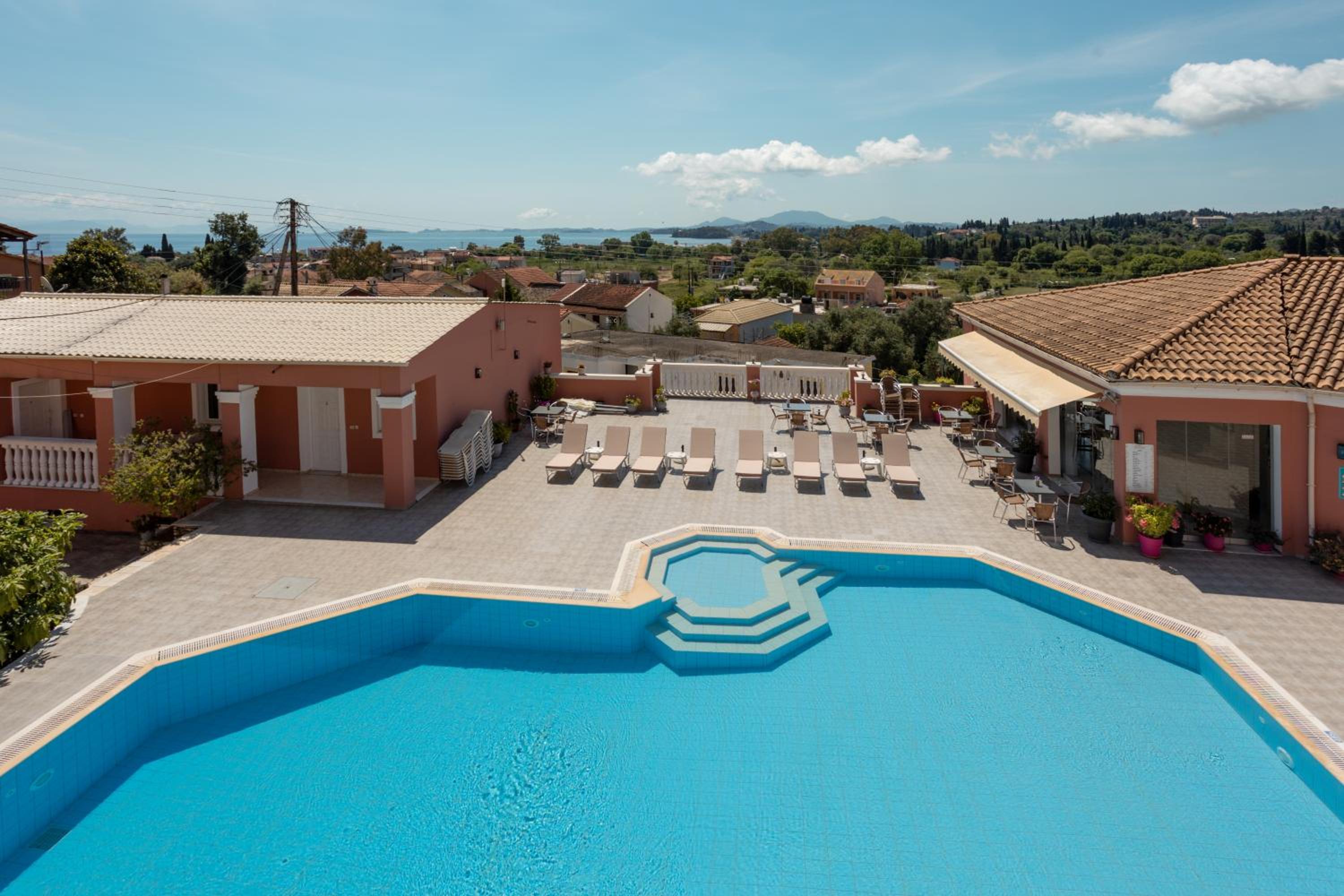 Paradiso Aparthotel