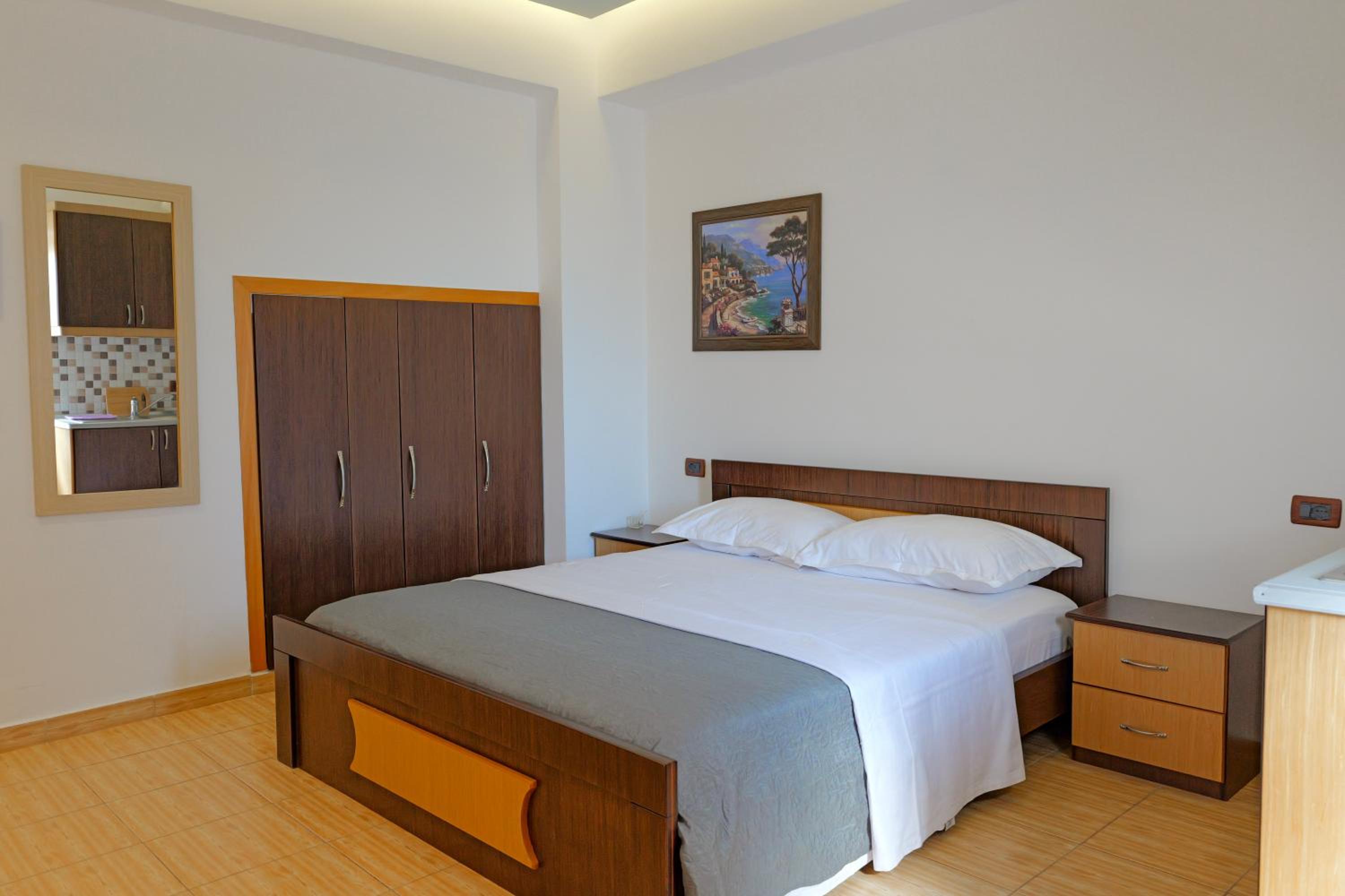 Vila EN AD