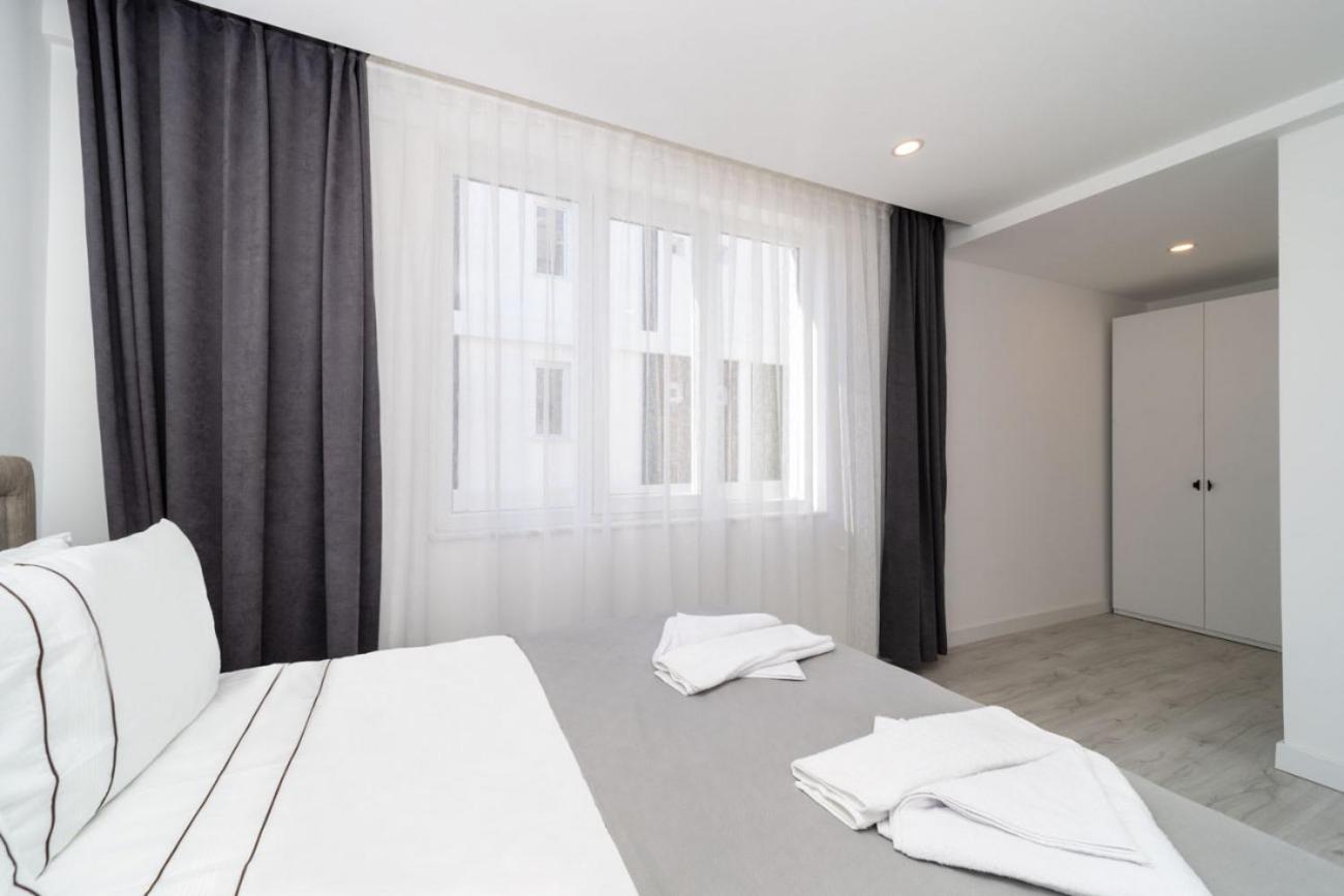 Central Flat with Balcony in Muratpasa