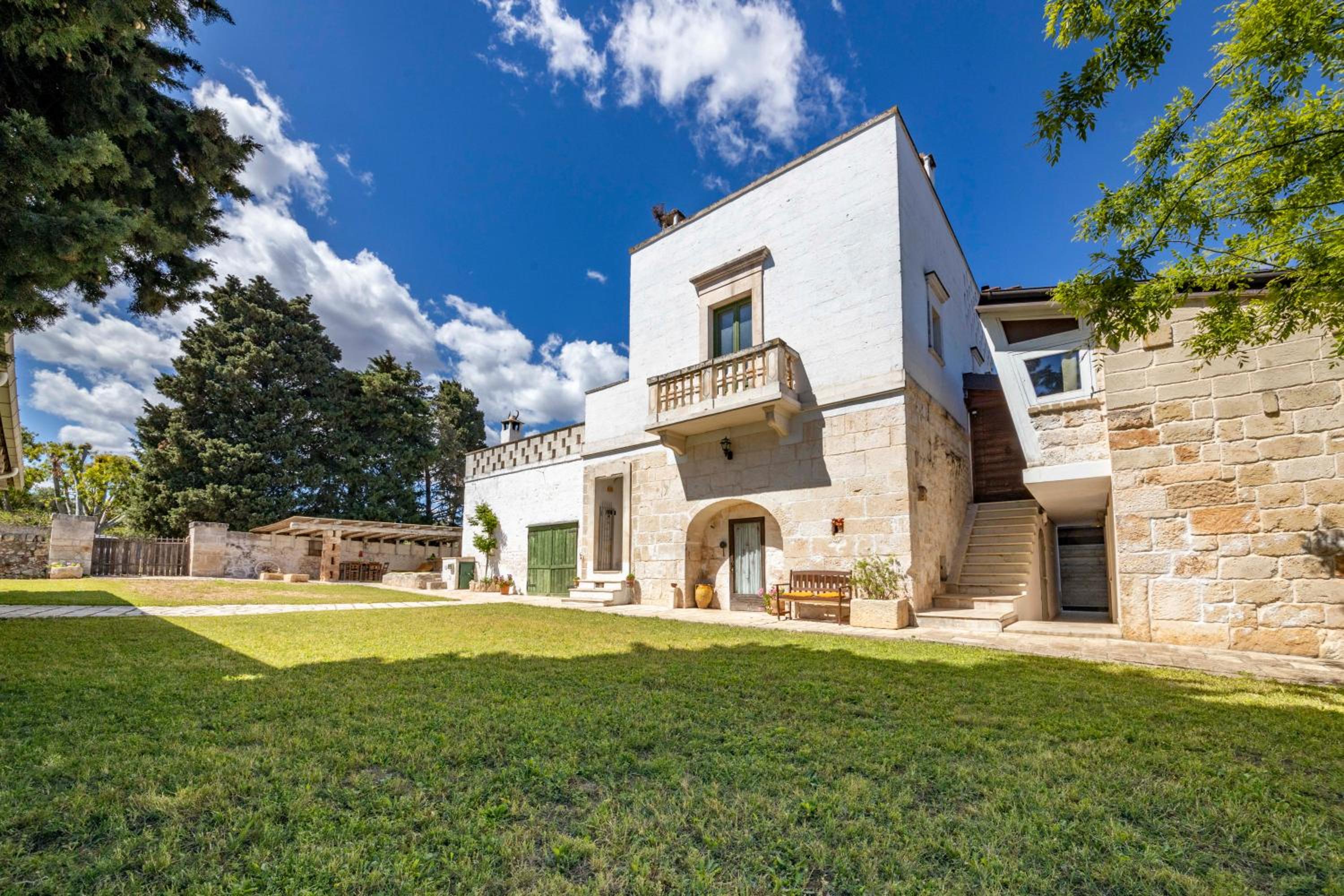 Masseria Acciano by Rentbeat