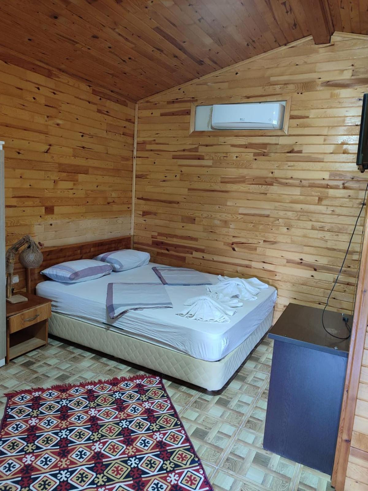 Flora Pansiyon Çıralı - Image 19