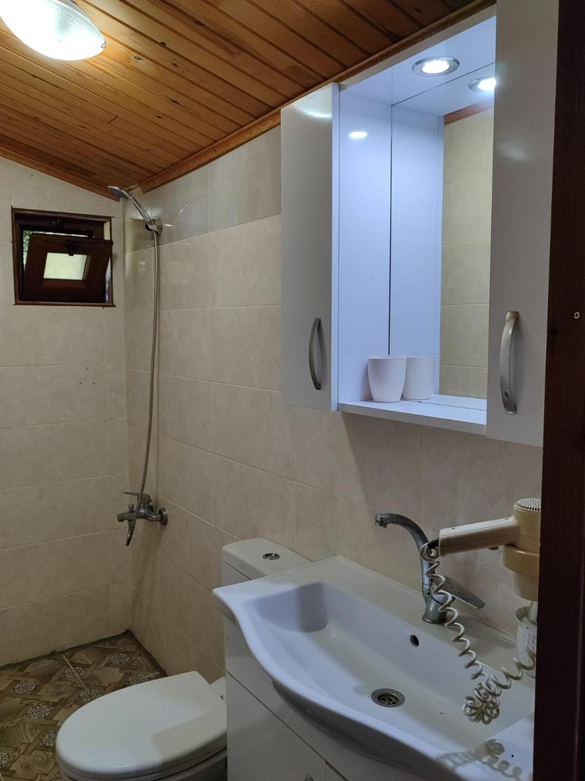 Flora Pansiyon Çıralı - Image 27