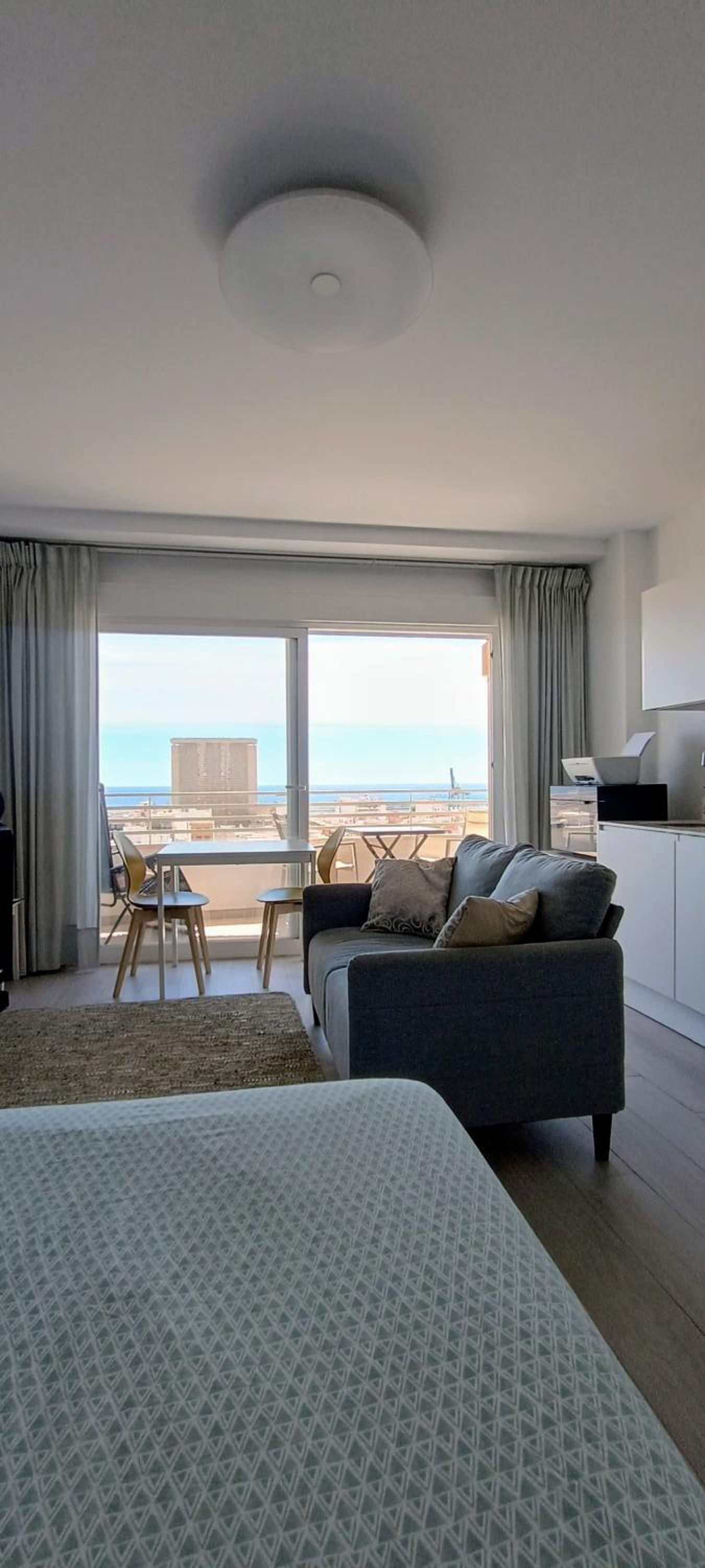 Luxury Studio in the center, city & sea views photo 4