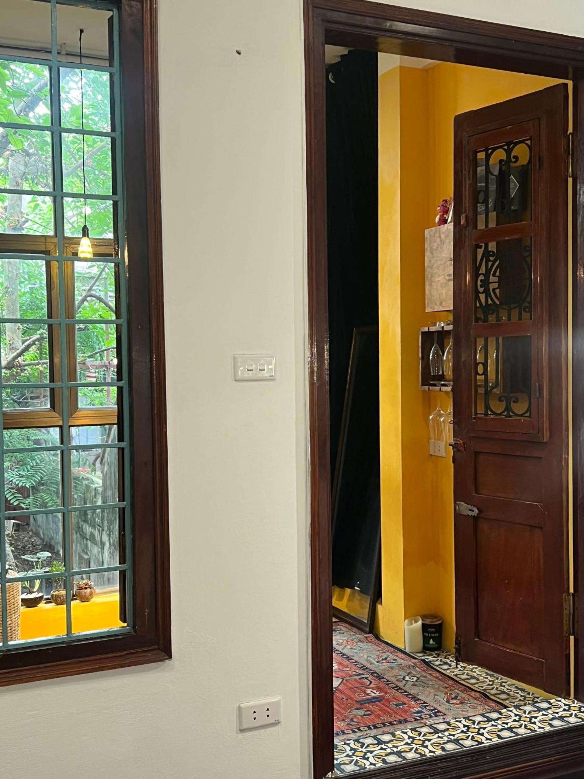 Millan Home - Near Central and Railway Station