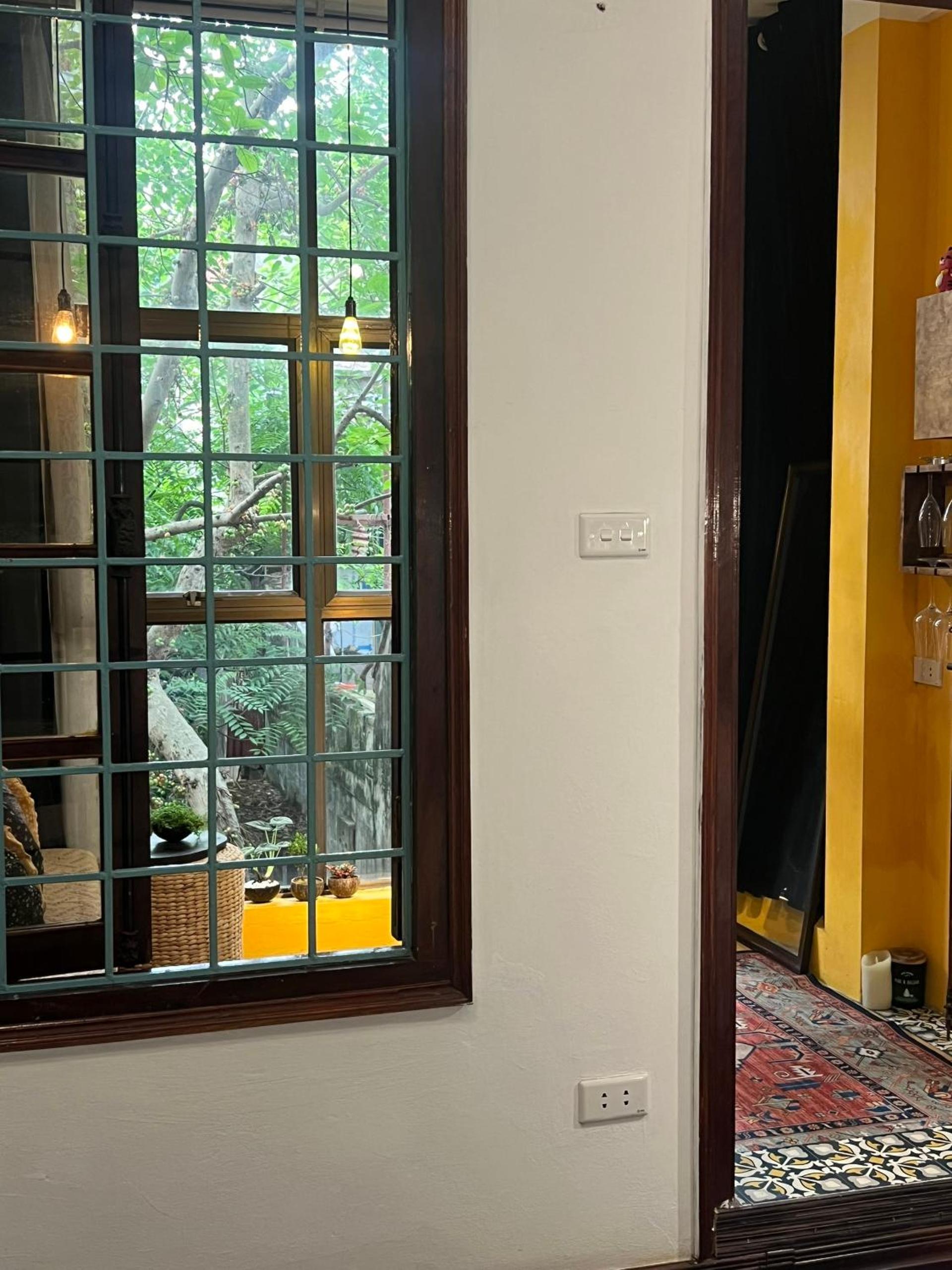 Millan Home - Near Central and Railway Station