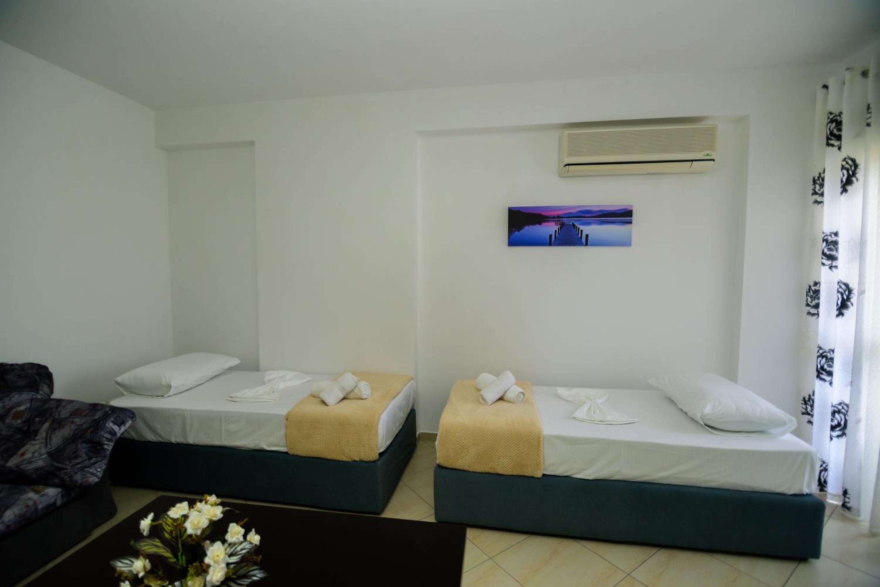 Harris&Arvien Apartment's