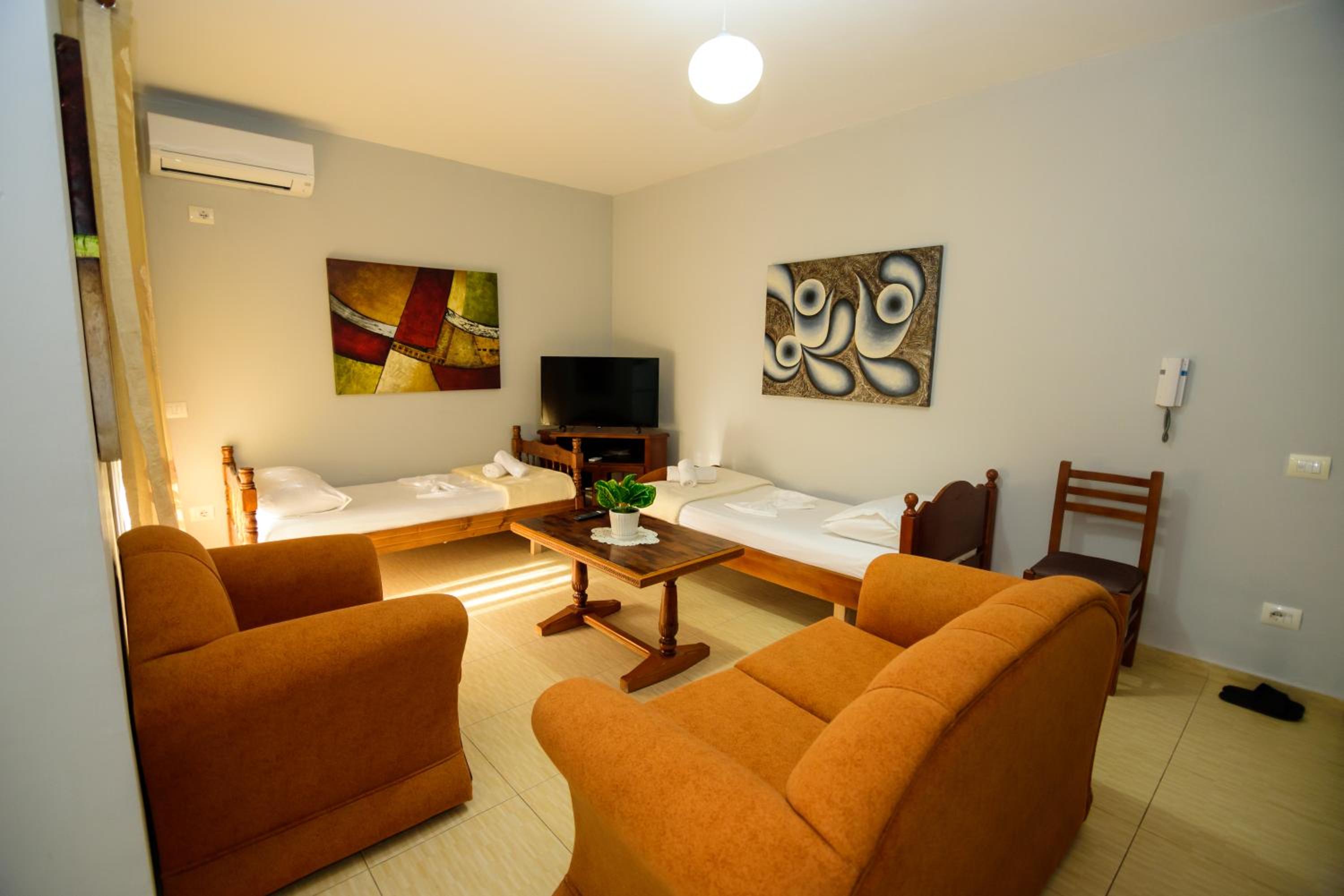 Harris&Arvien Apartment's