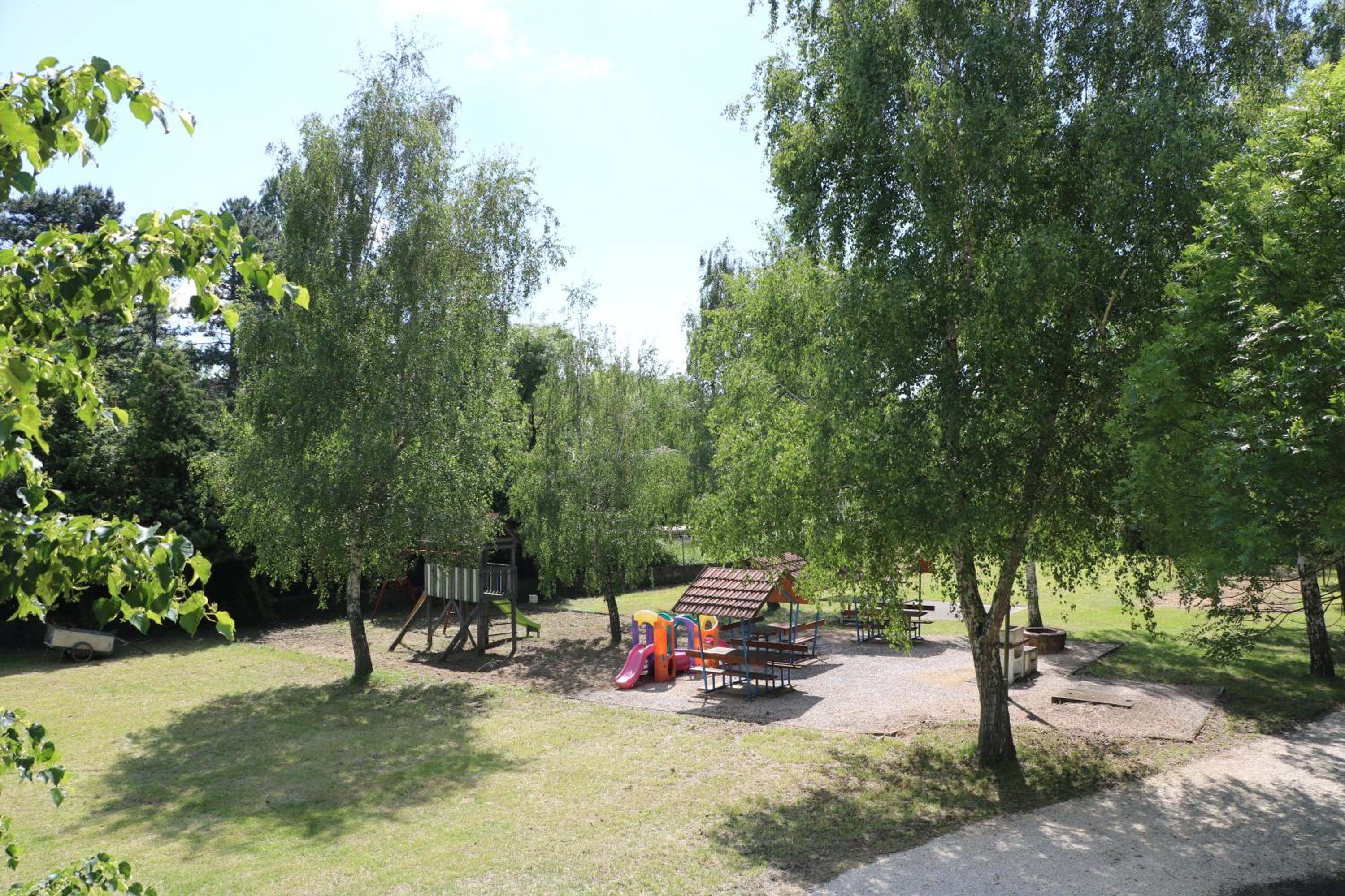 Photo 30