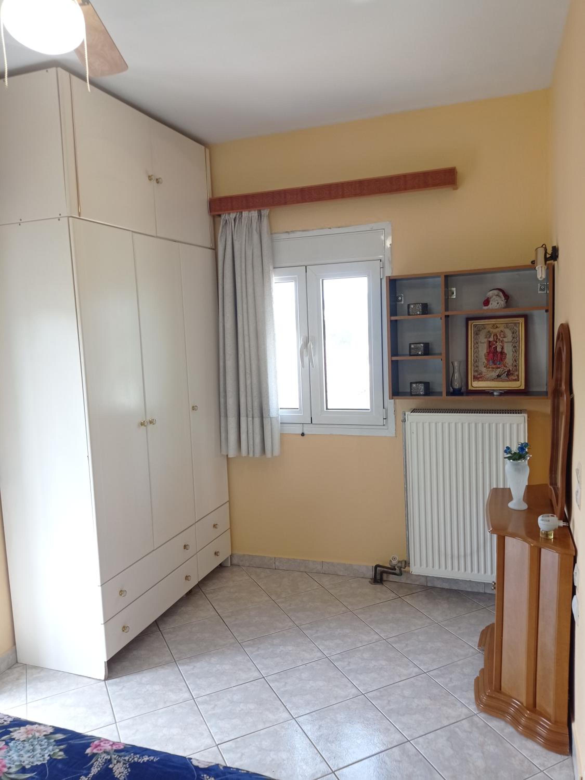 Alexandros Rooms & Studios