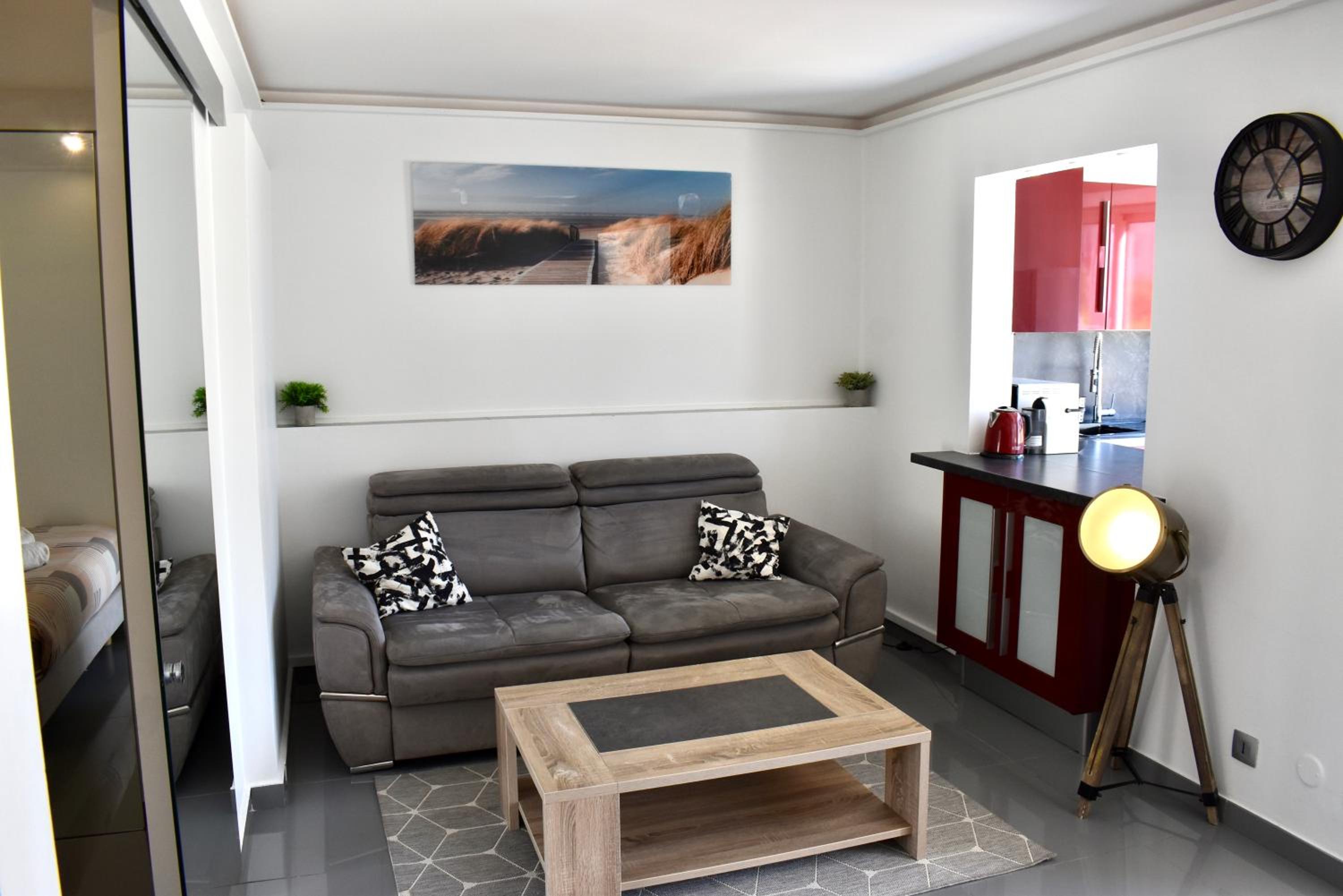 Magnifique Appartement 2 pièces au calme photo 5