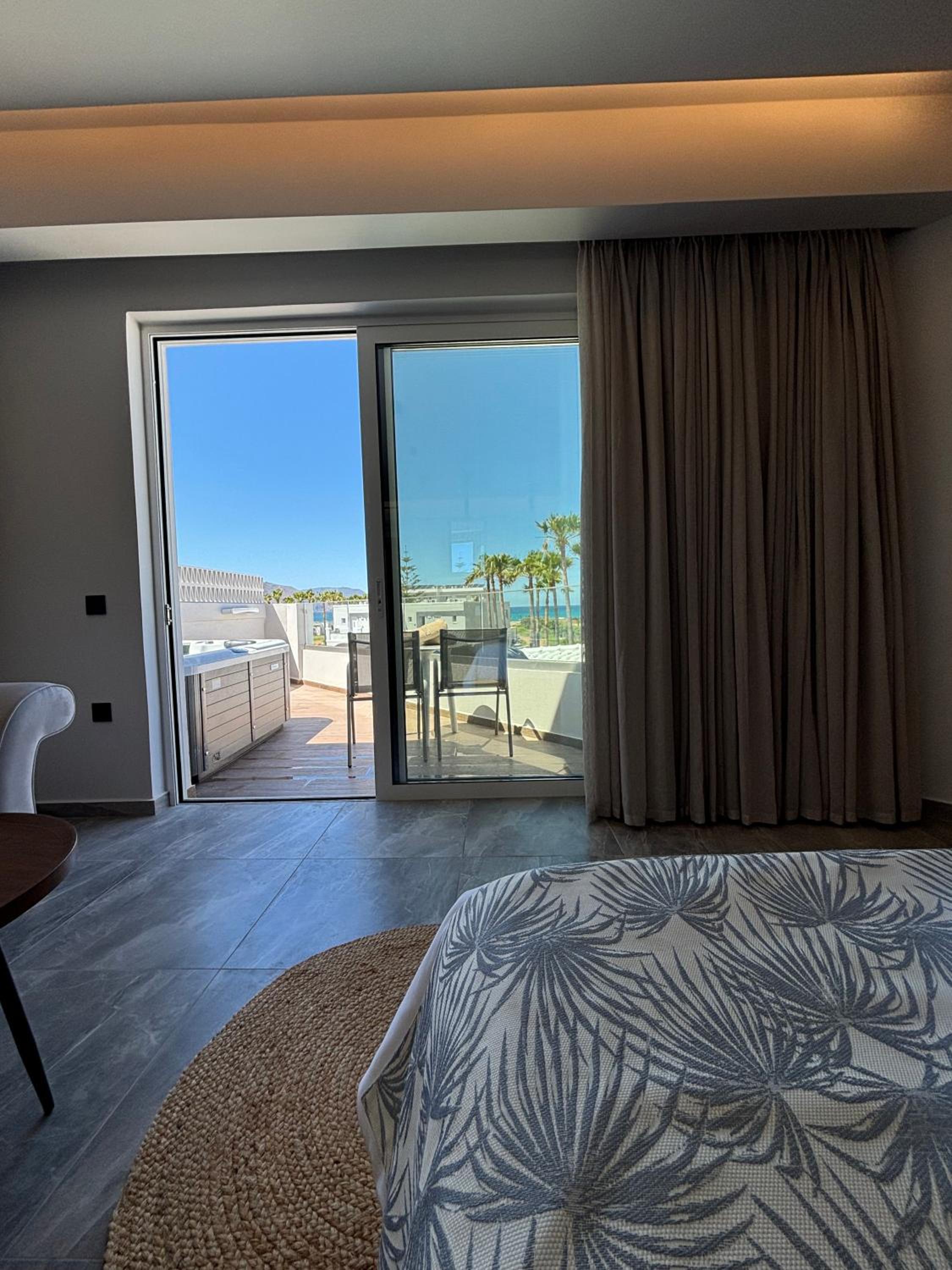 Delfina Tropic Beach