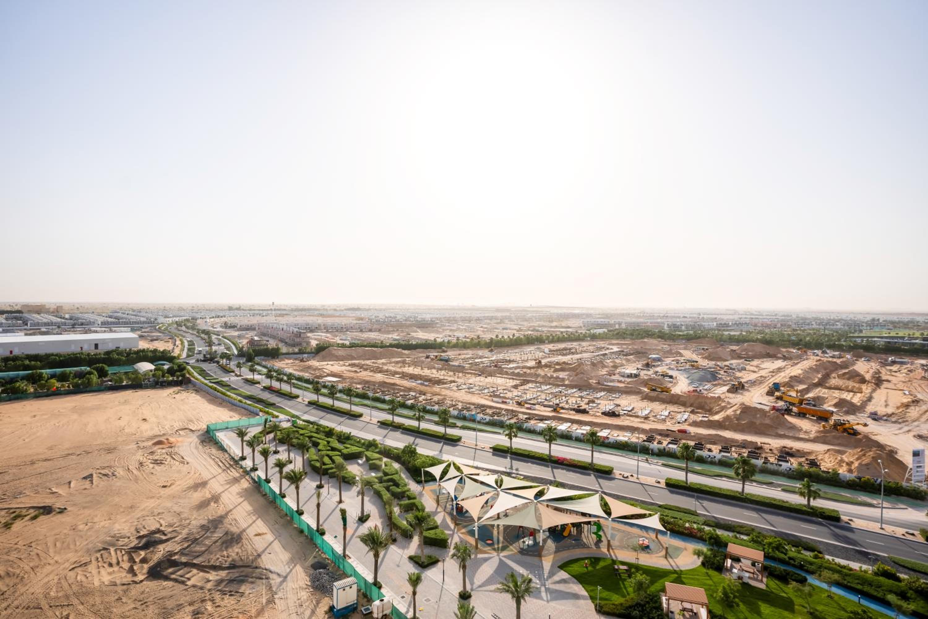 Homesgetaway - Elegant 2BRApt In Navitas A Damac Hills 2