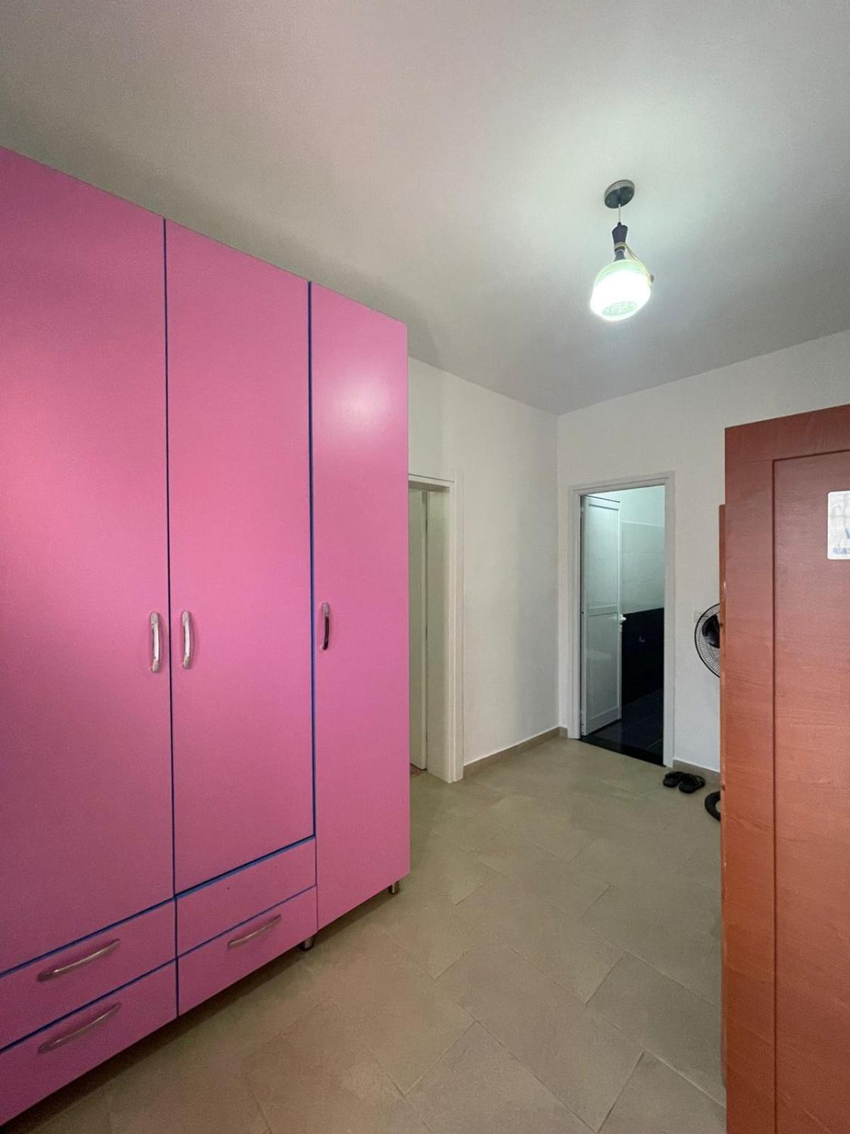 Rent rooms Loren