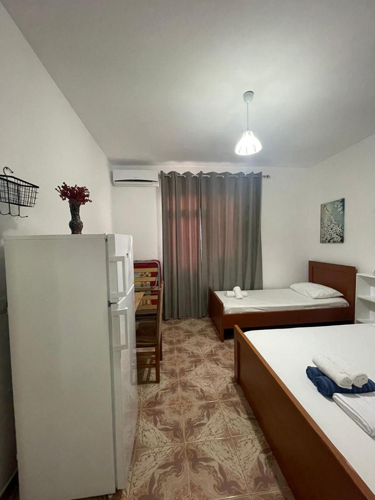 Rent rooms Loren