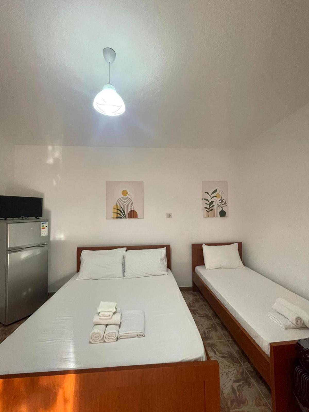 Rent rooms Loren