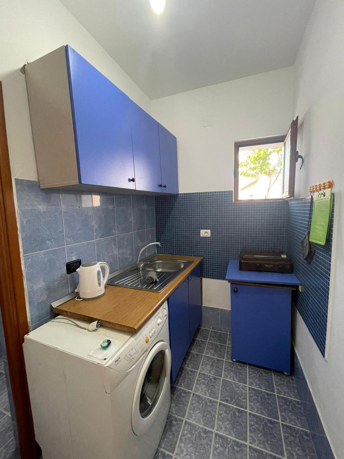 Rent rooms Loren