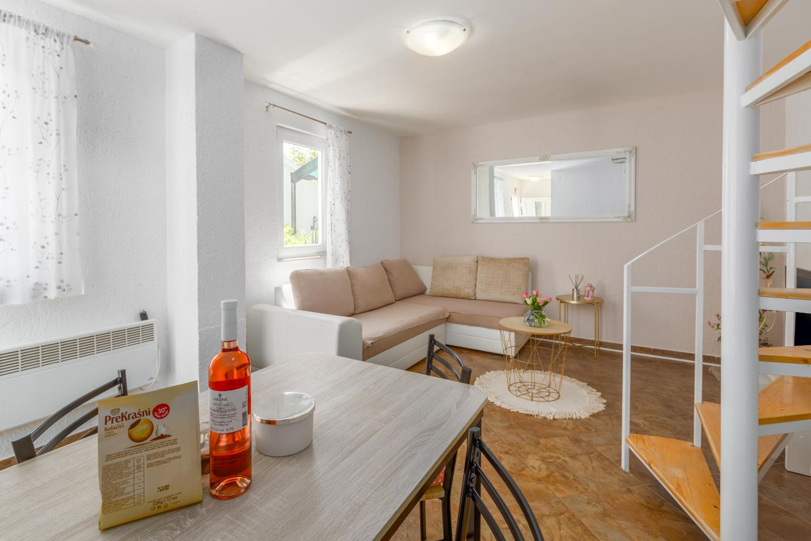 Apartment Leni near beach view 3