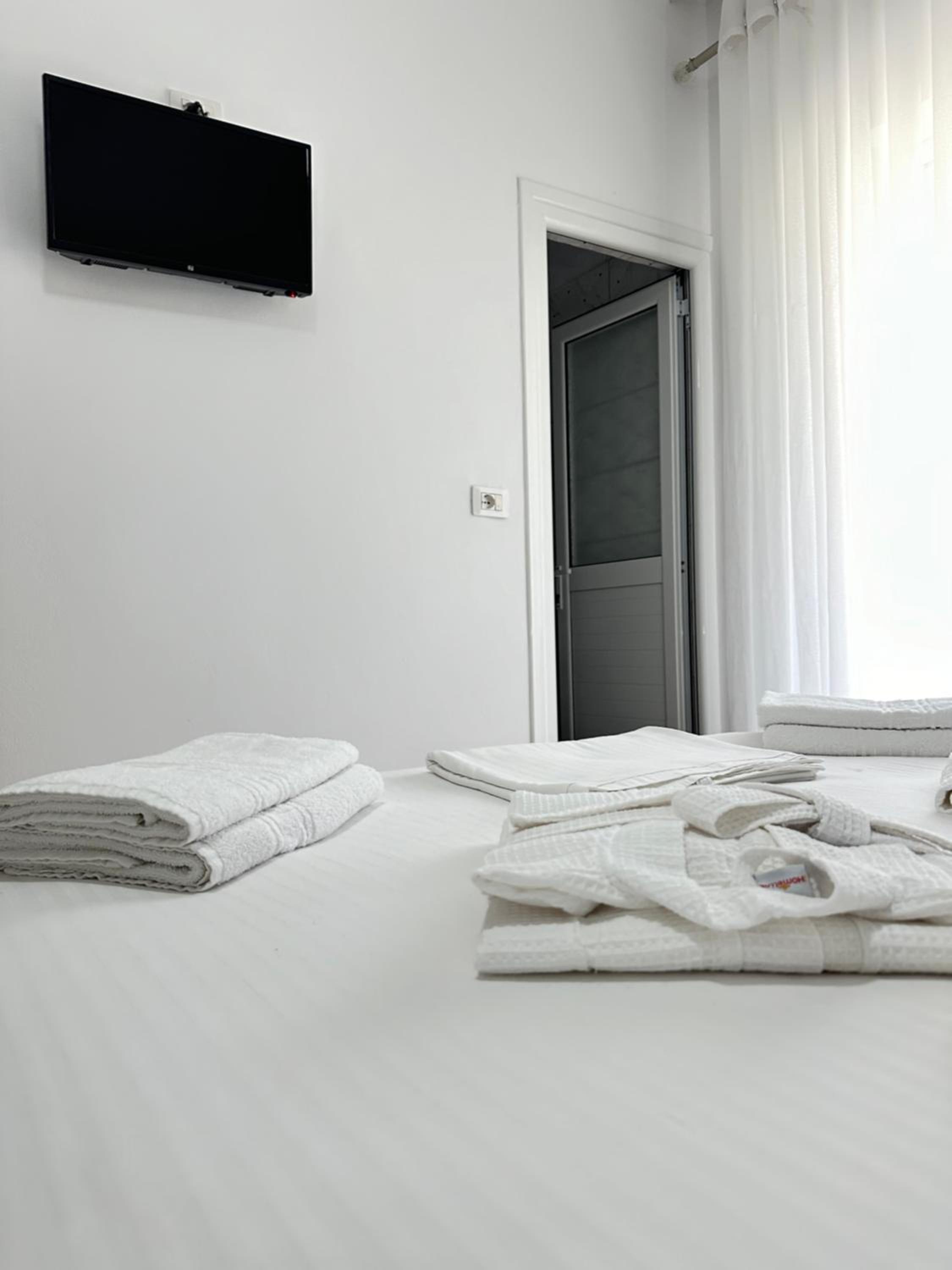 Eleni Guest House