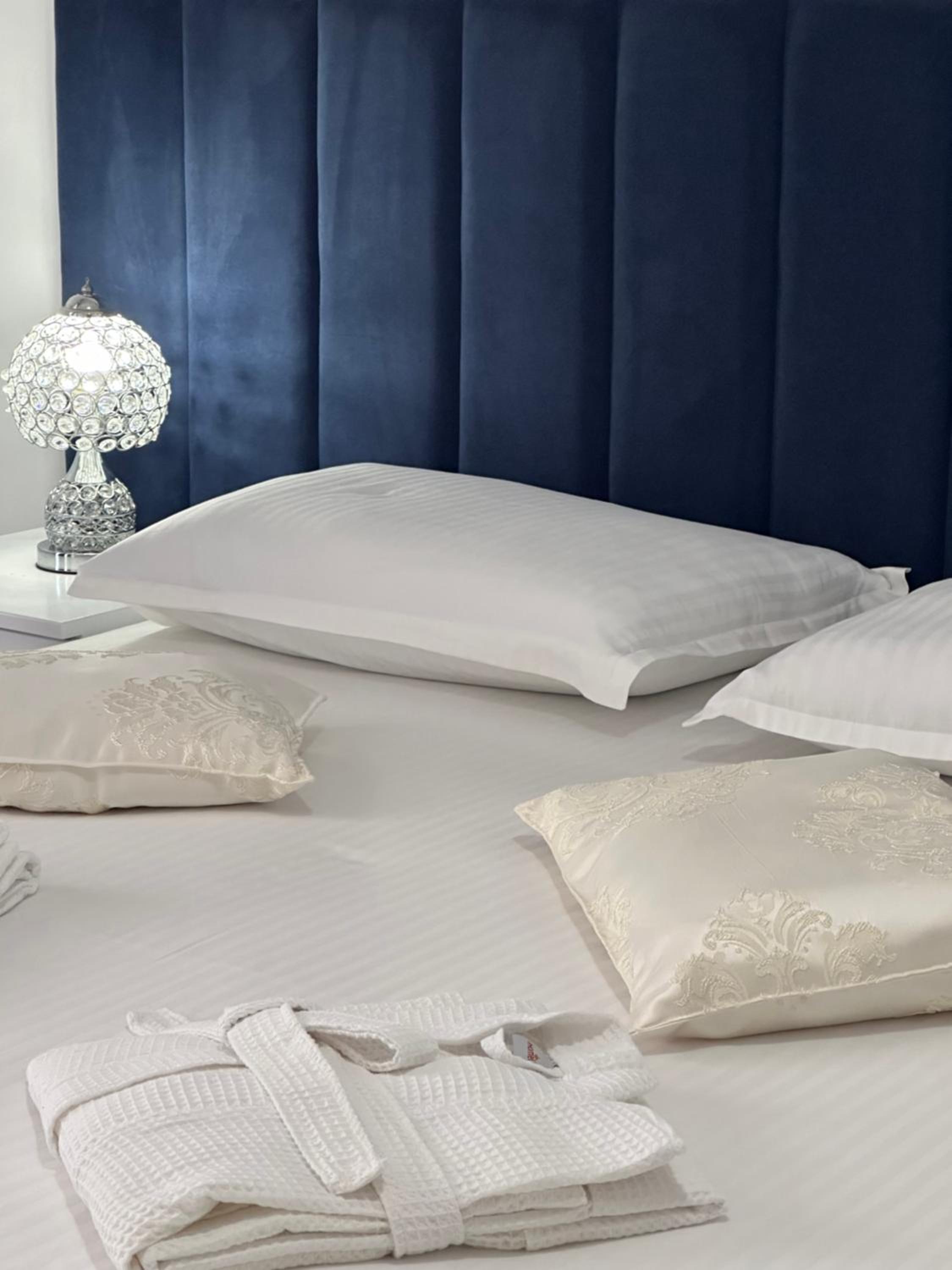 Eleni Guest House