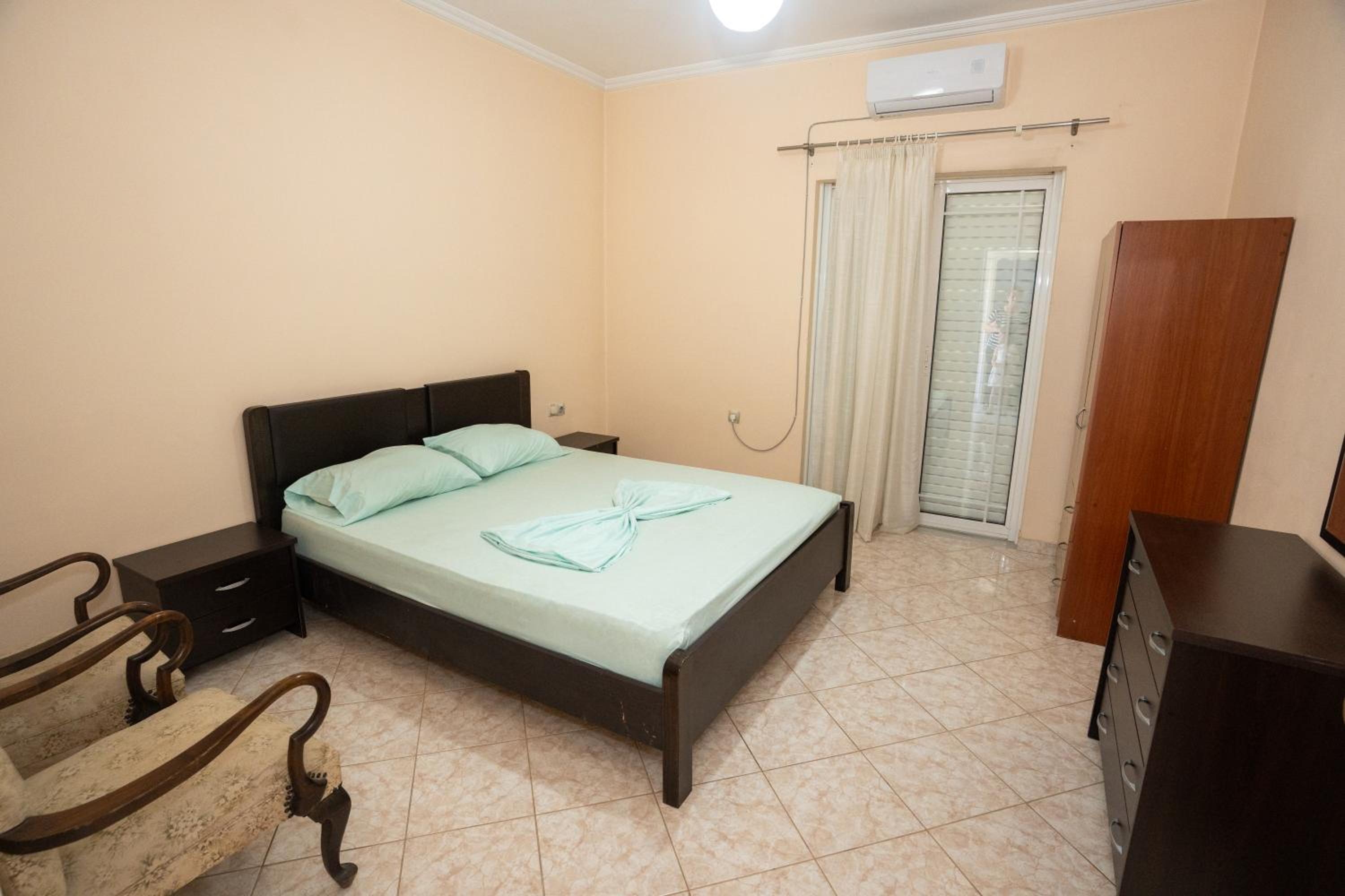 Connie's Apartments photo 2