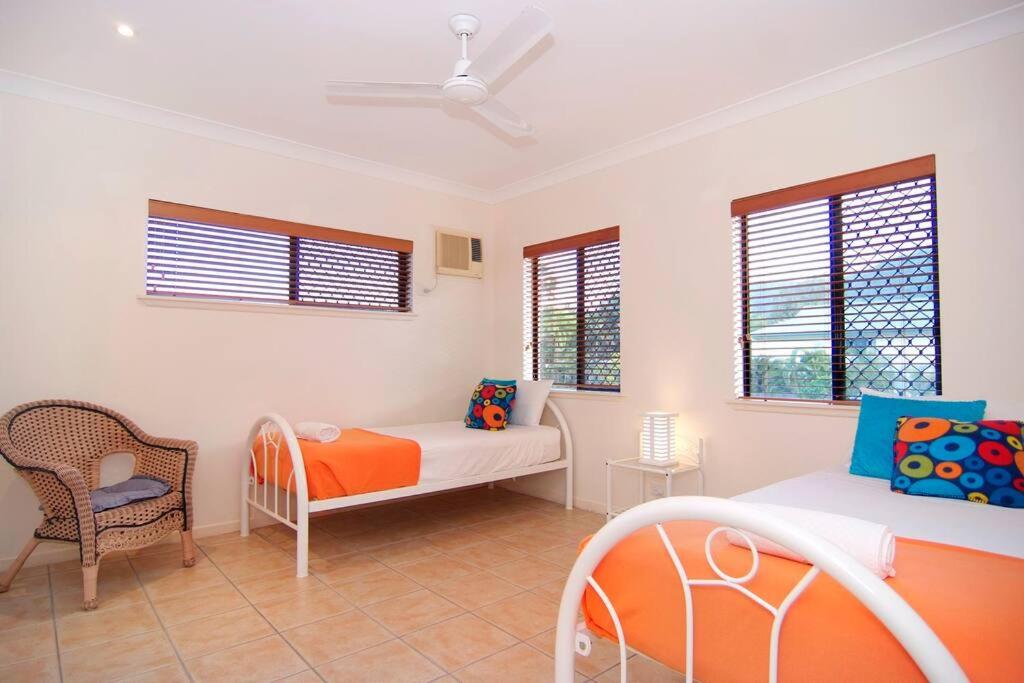 Palm Cove House - Holiday House