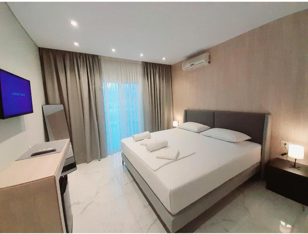 GB Rooms