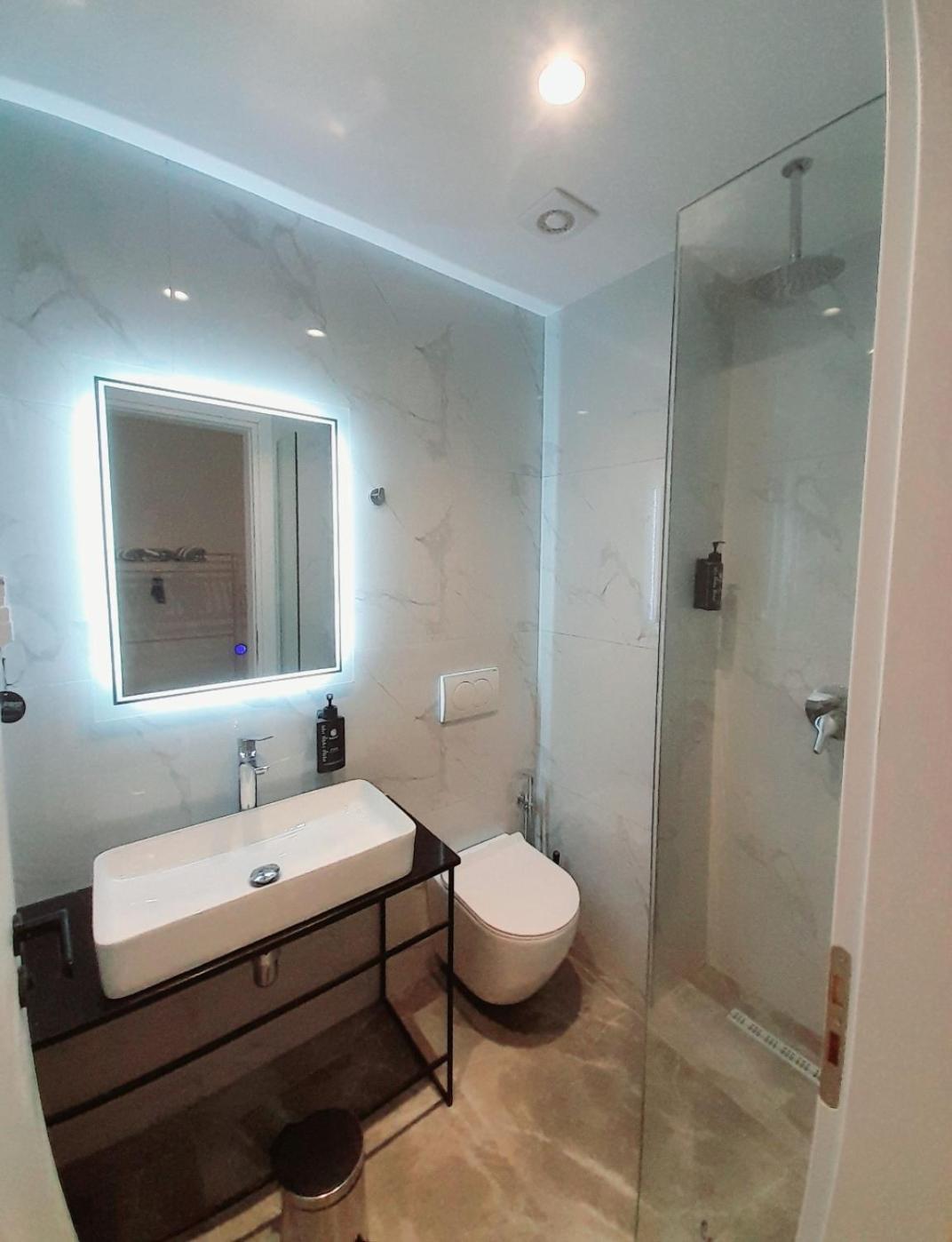 GB Rooms
