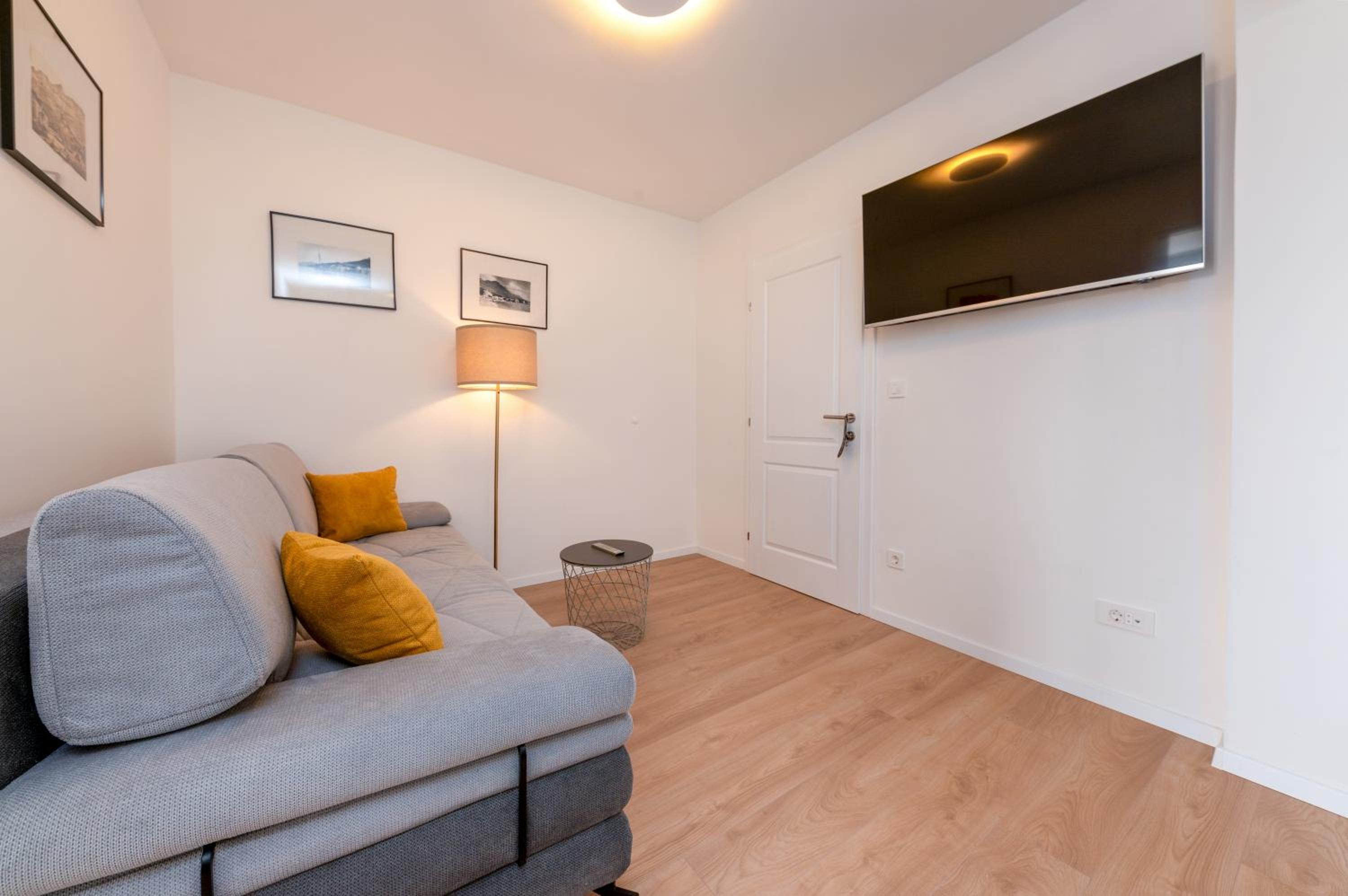 Photo 46