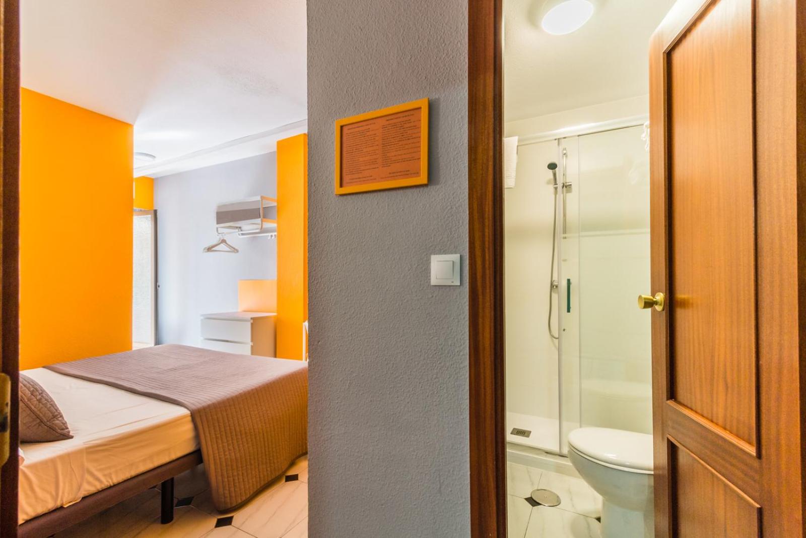 Hostal Tropical