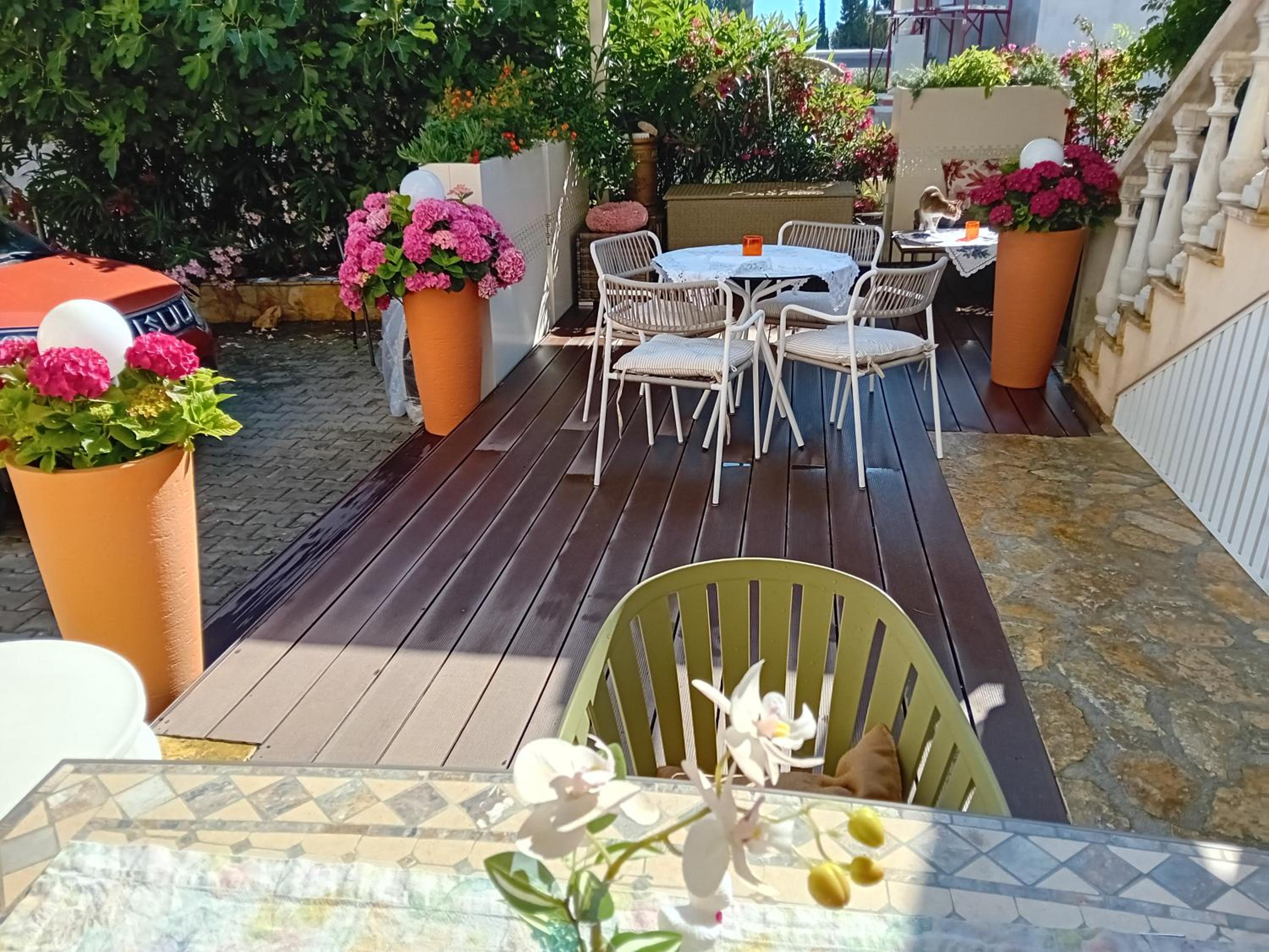 Apartmani Afrodita view 2