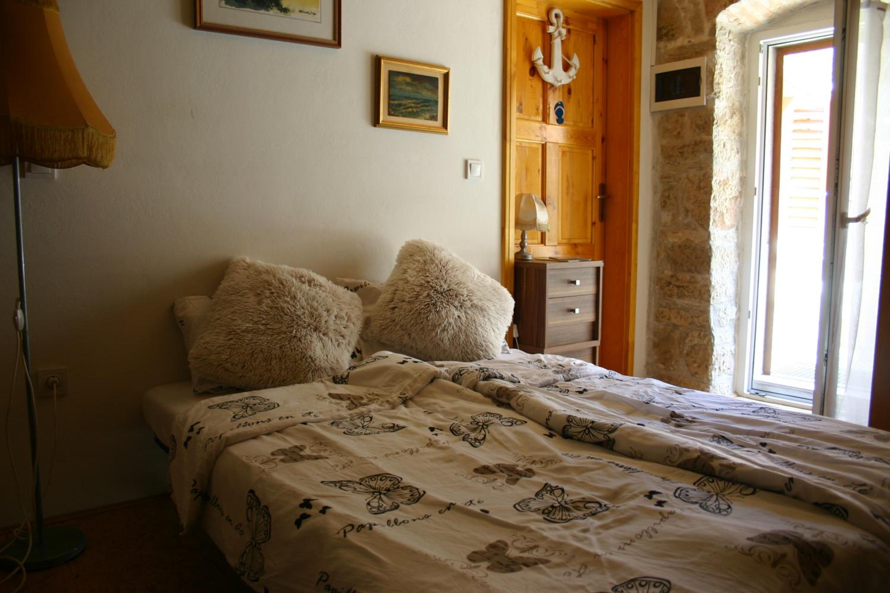 Photo 44