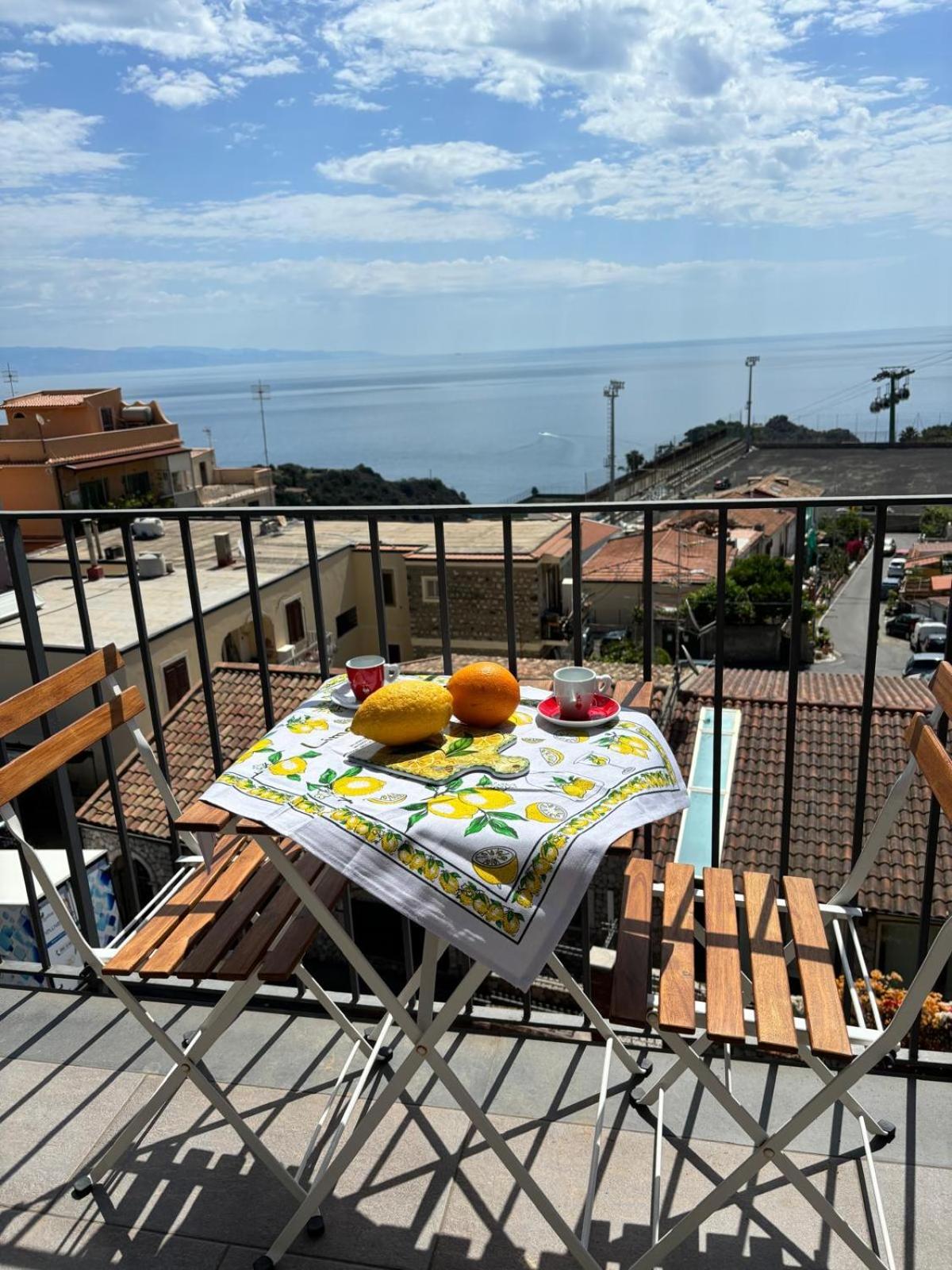 Attico Mare Taormina with parking photo 5