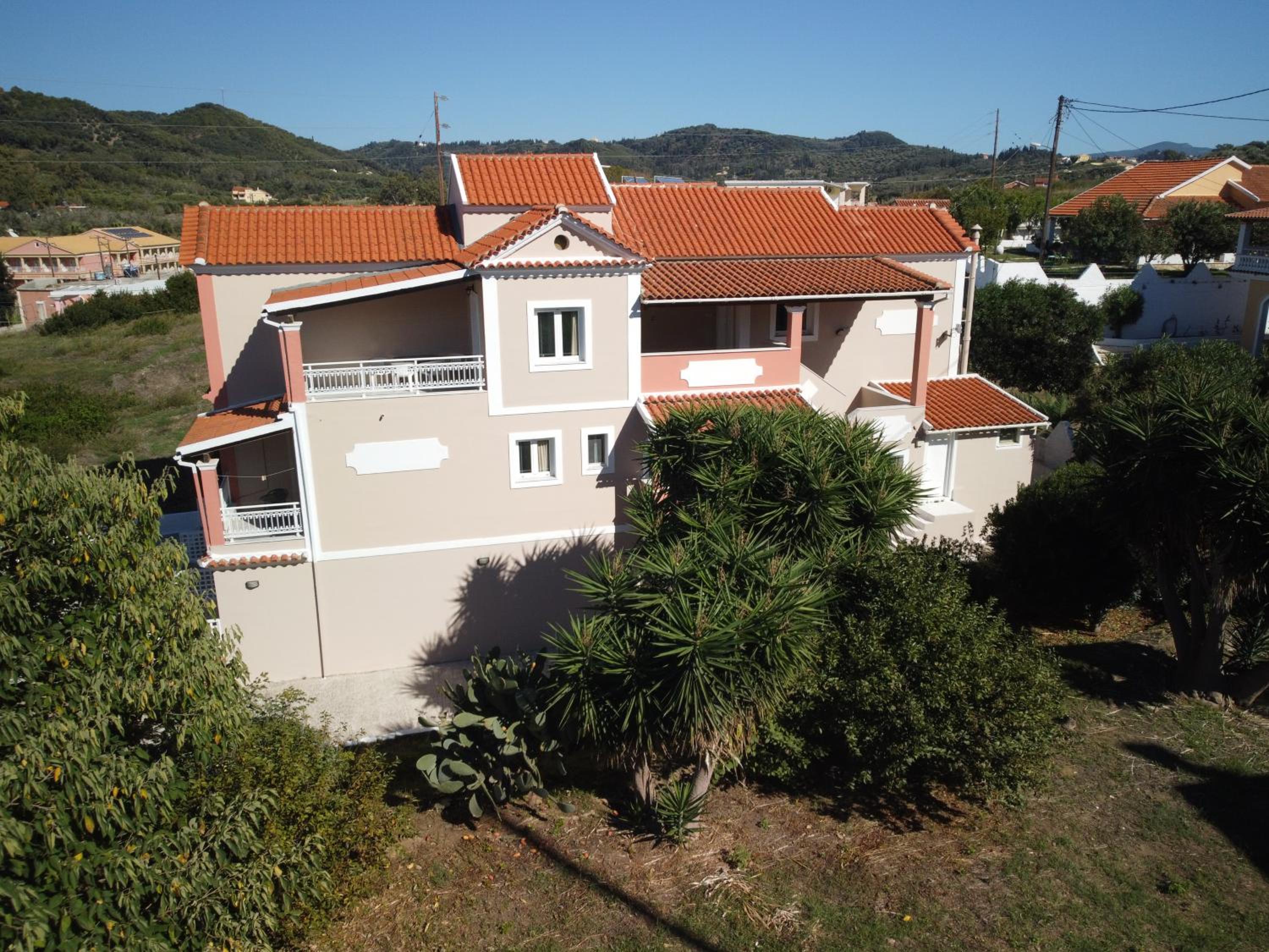 Theodosia Apartments photo 3