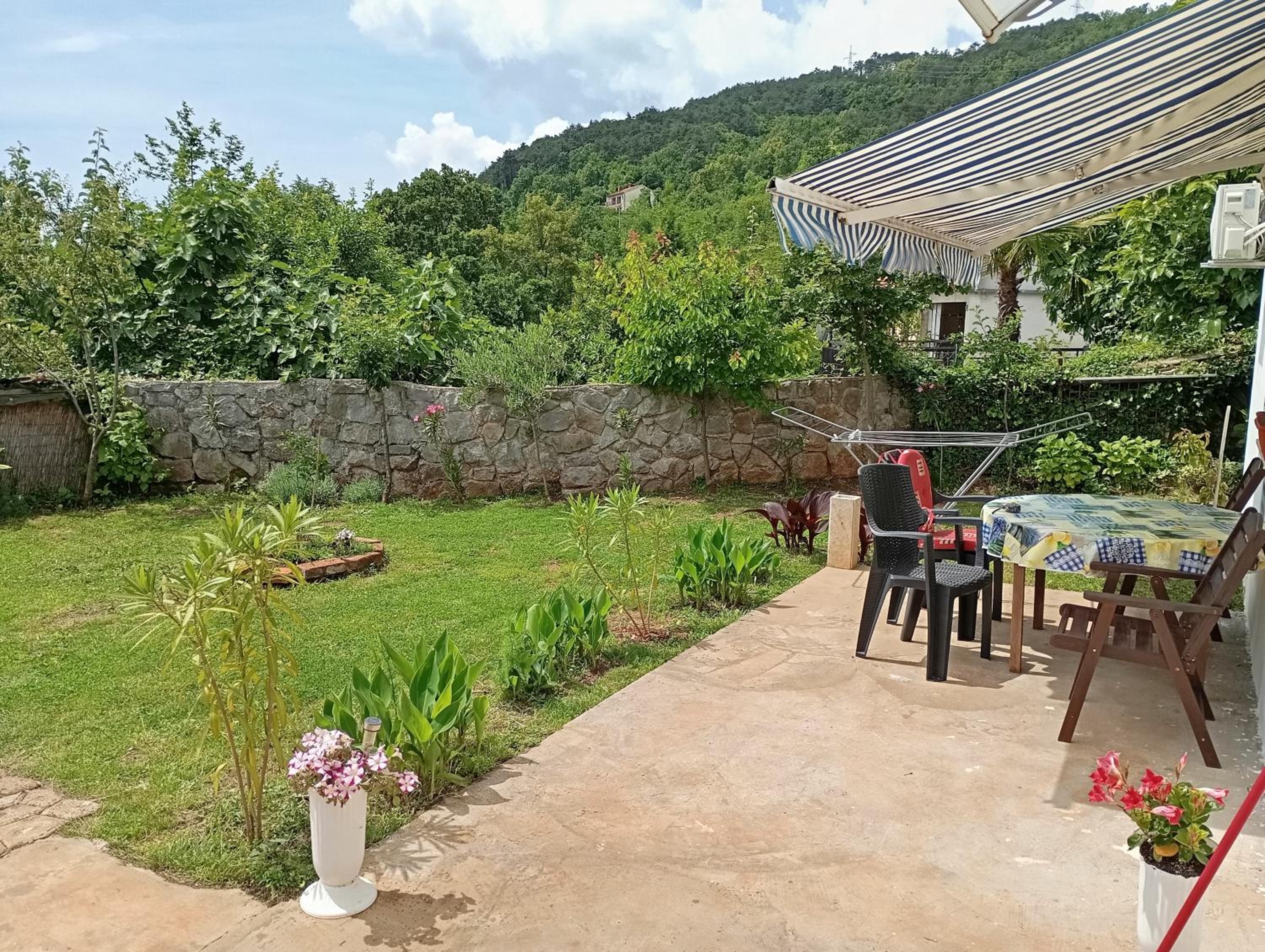 Apartman Leona Bregi view 2