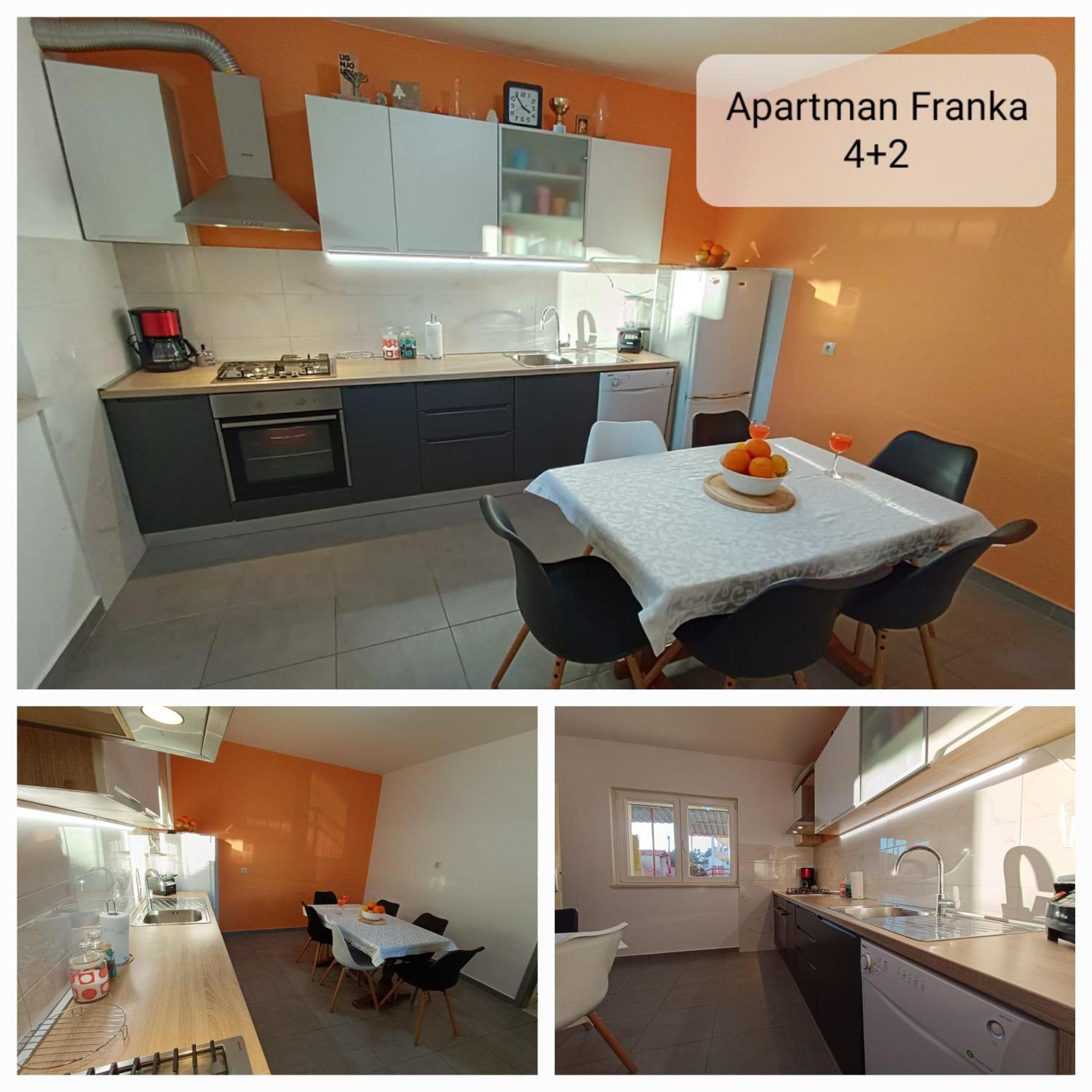 Apartments Frano i Franka by the Sea view 3