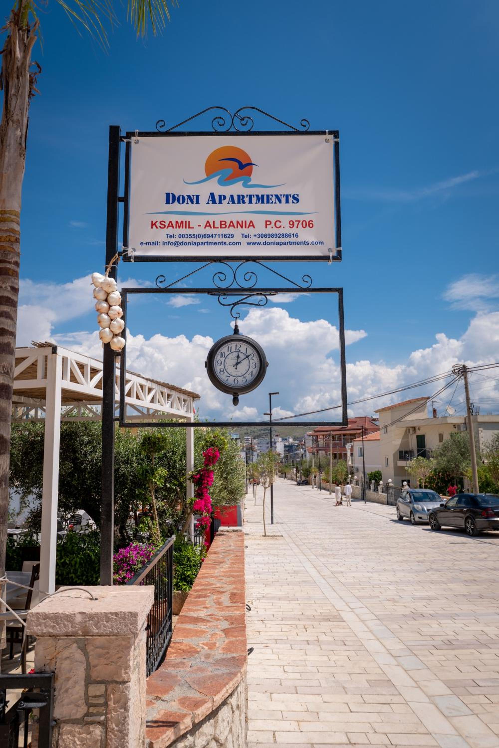 Doni Apartments