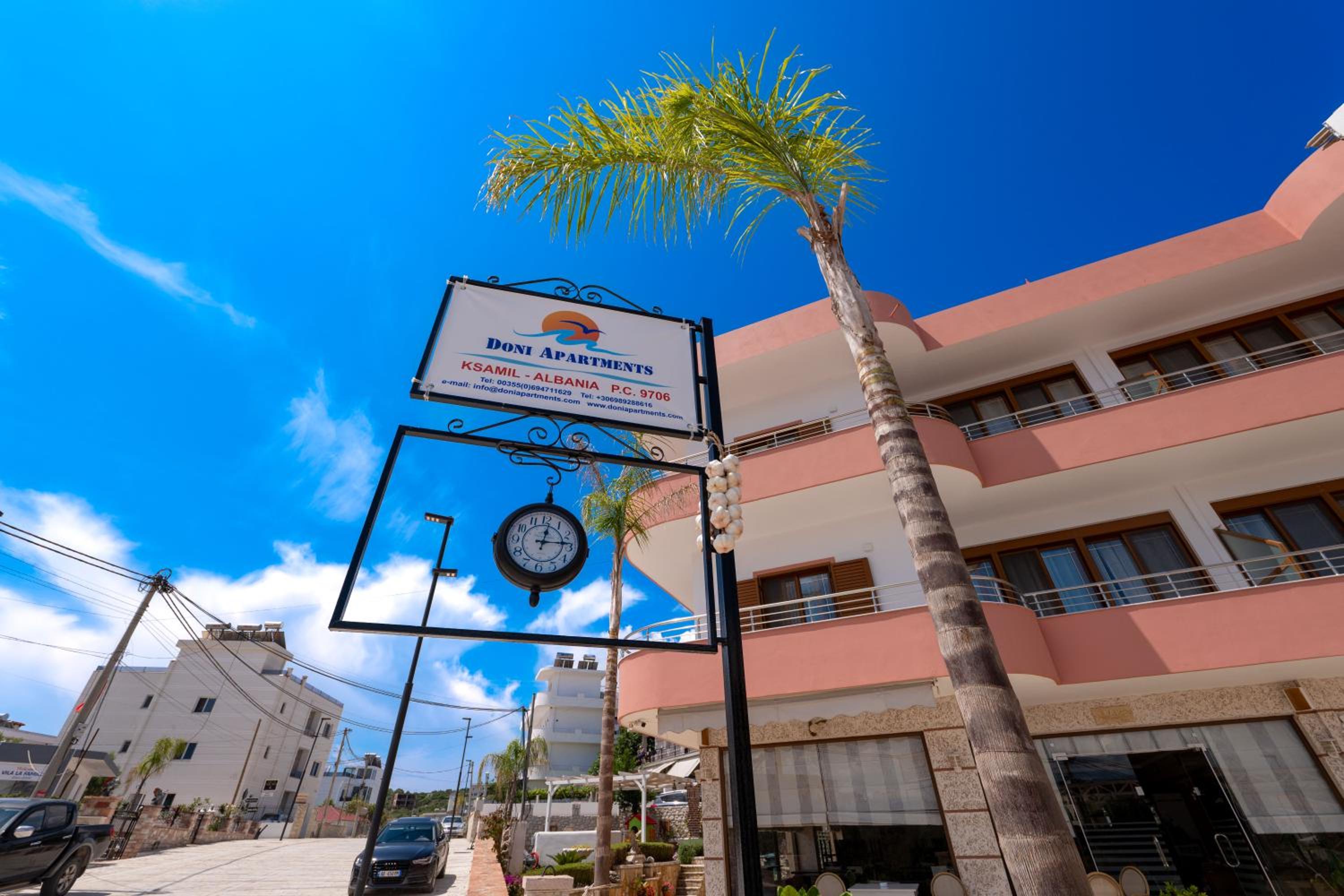 Doni Apartments