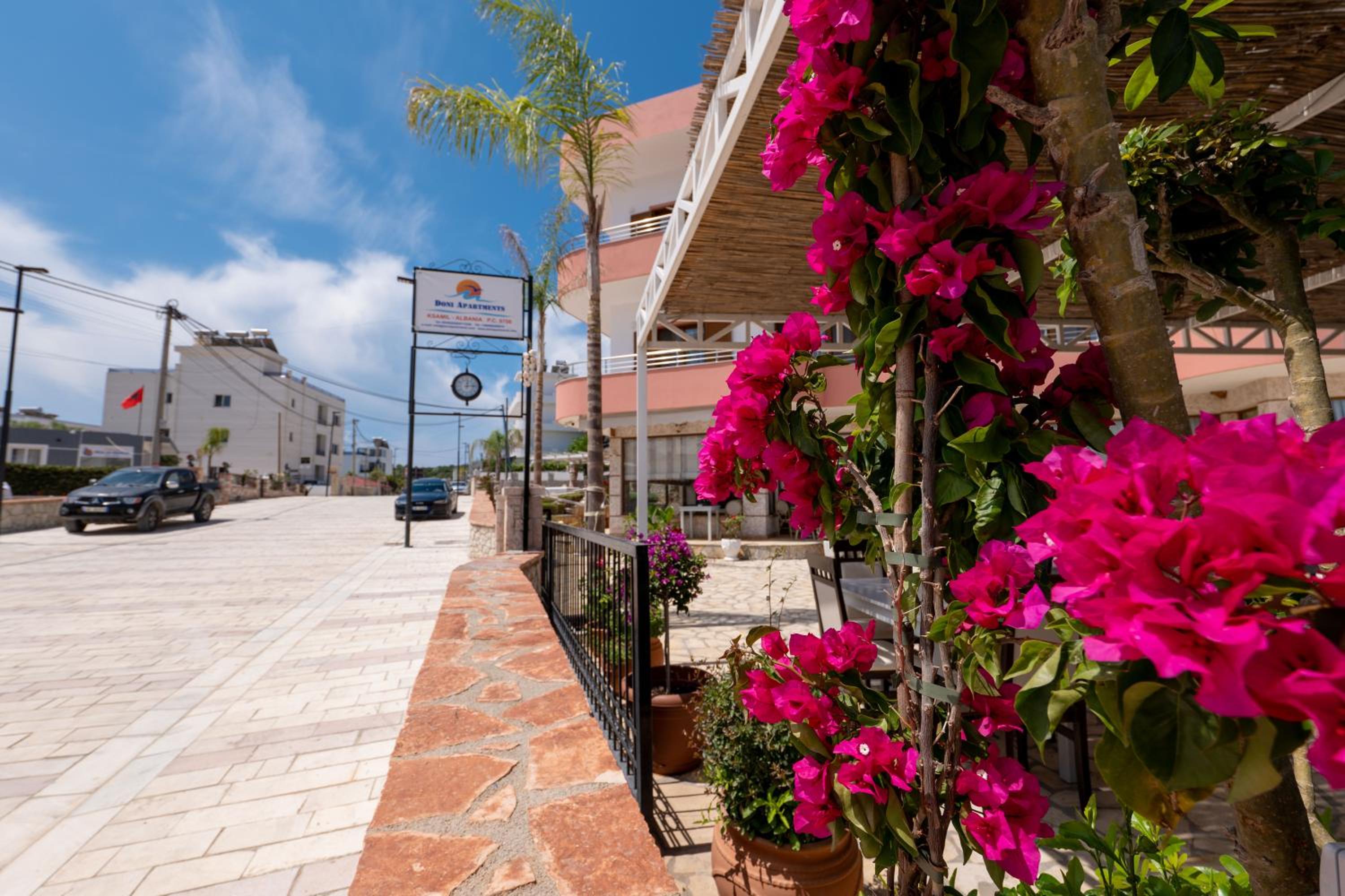 Doni Apartments