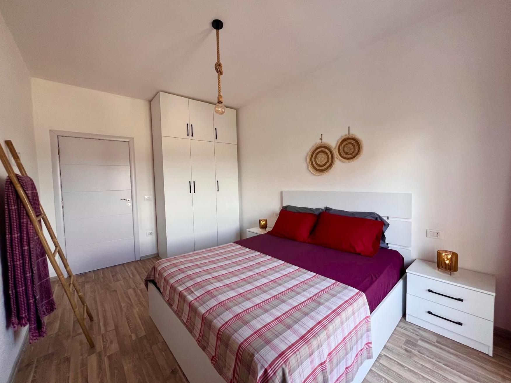 Cozy Qerret Apartment photo 5