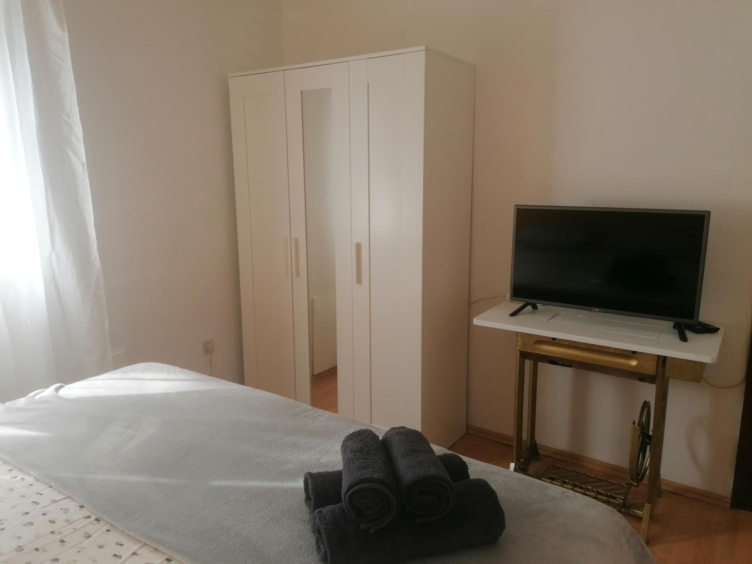 Apartmani Eškinja view 5