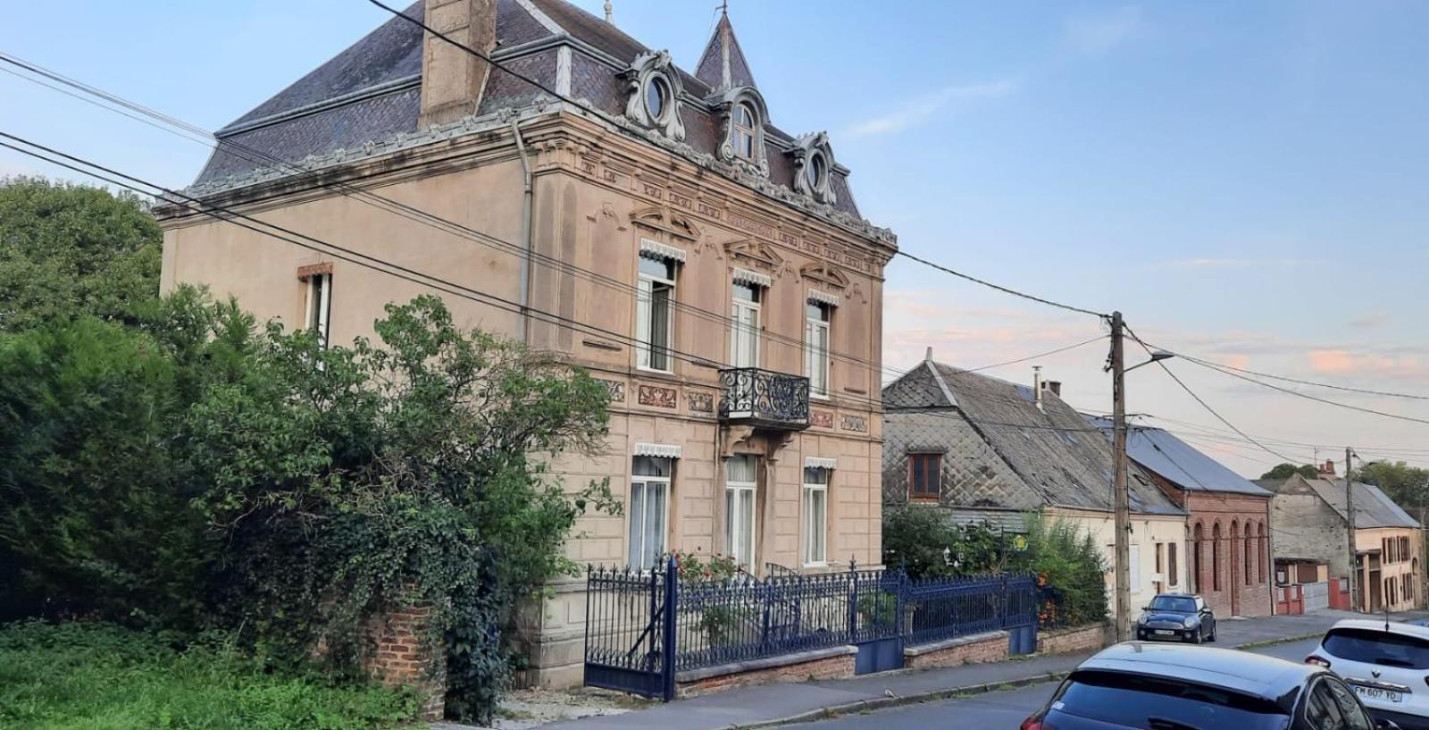 Le Petit Chateau